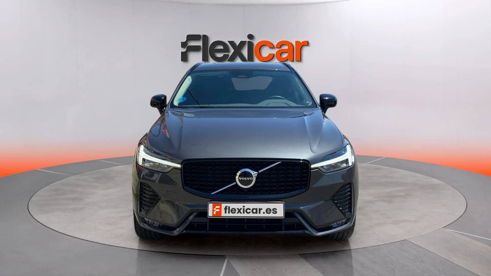 Volvo XC60 2.0 B4 D AWD Plus Dark - foto 2