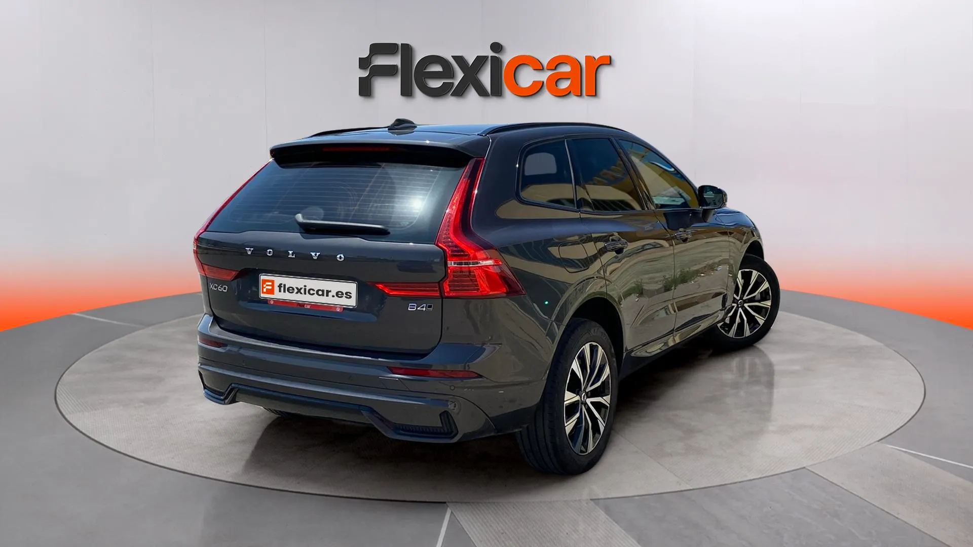 Volvo XC60 2.0 B4 D AWD Plus Dark - foto 7