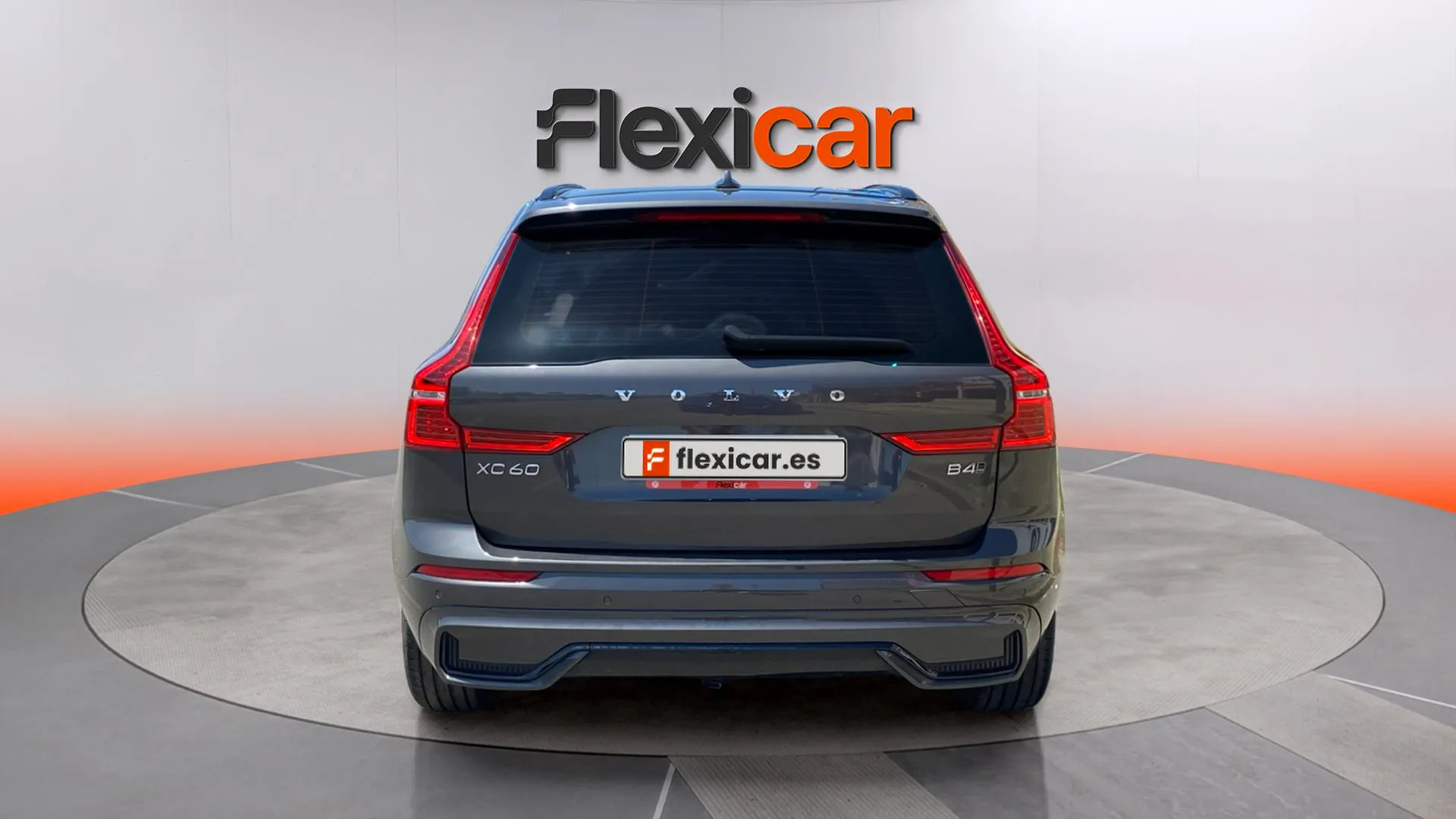 Volvo XC60 2.0 B4 D AWD Plus Dark - foto 6