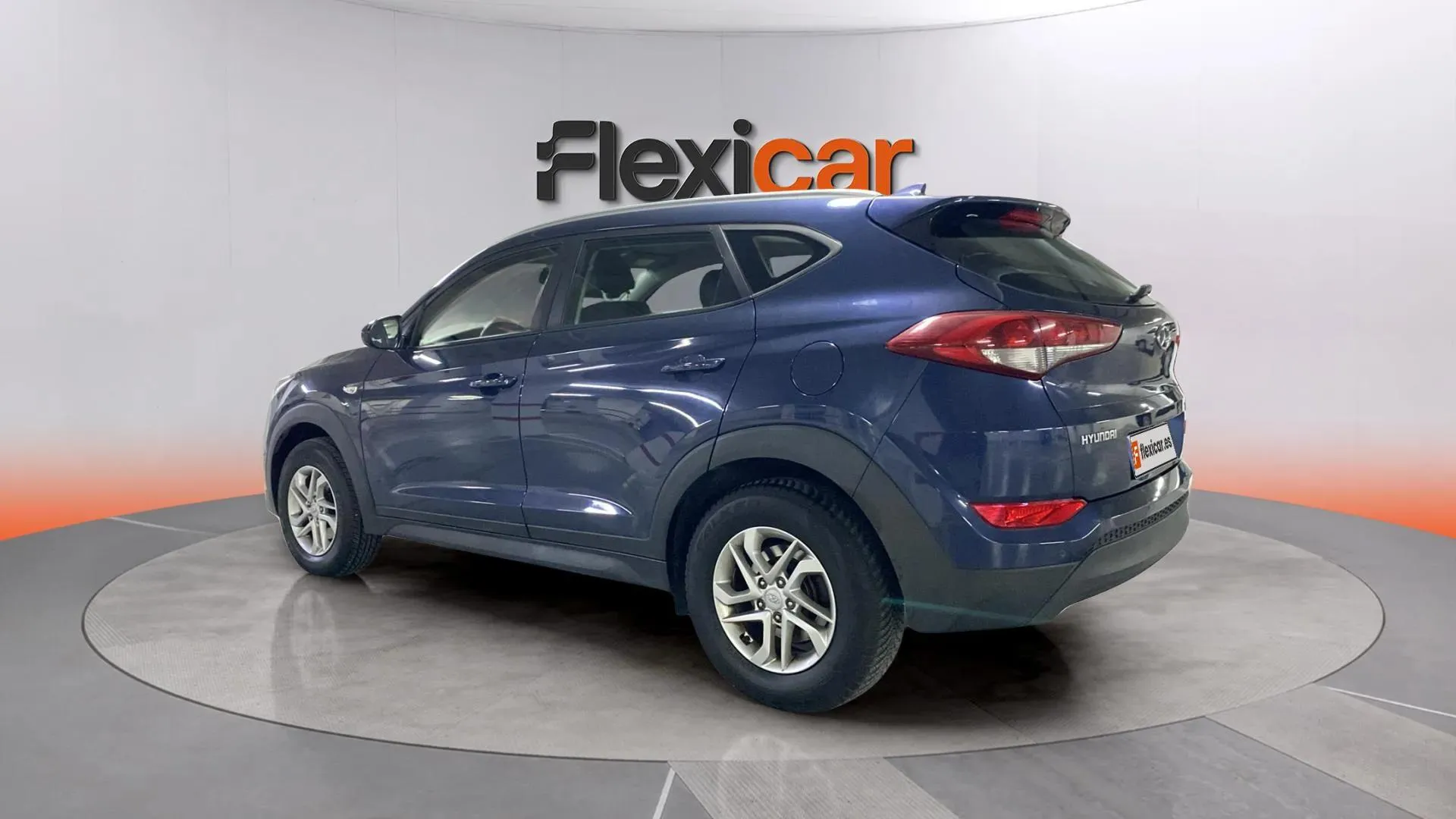 Hyundai Tucson 1.6 GDi BlueDrive Essence 4x2 - foto 5