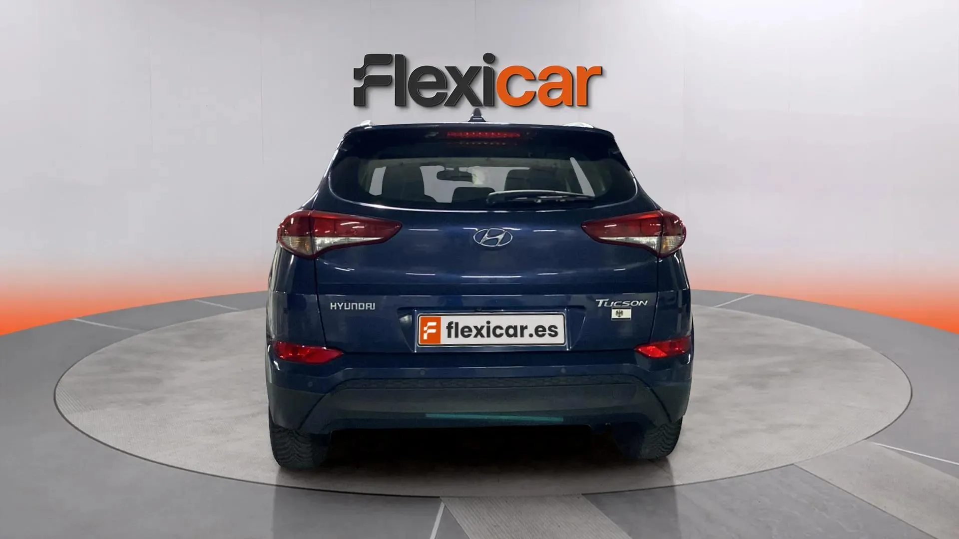 Hyundai Tucson 1.6 GDi BlueDrive Essence 4x2 - foto 6