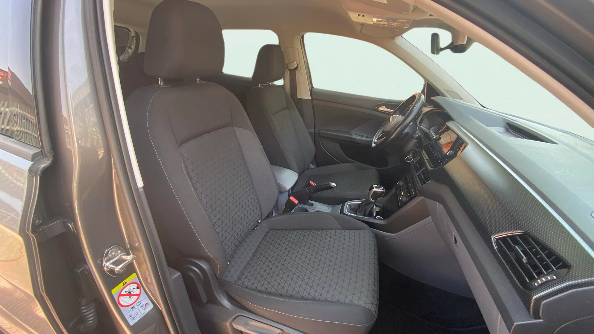 Volkswagen T-Cross Advance 1.0 TSI DSG - foto 14