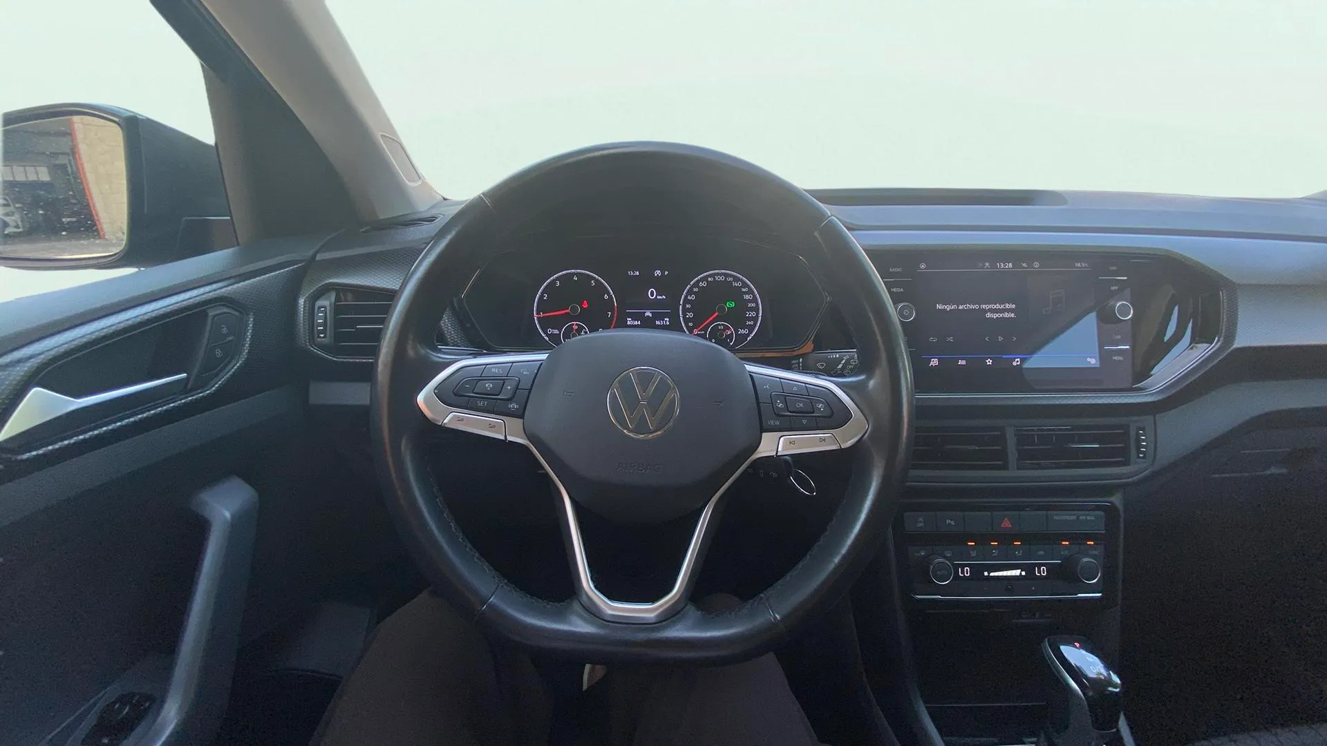 Volkswagen T-Cross Advance 1.0 TSI DSG - foto 11