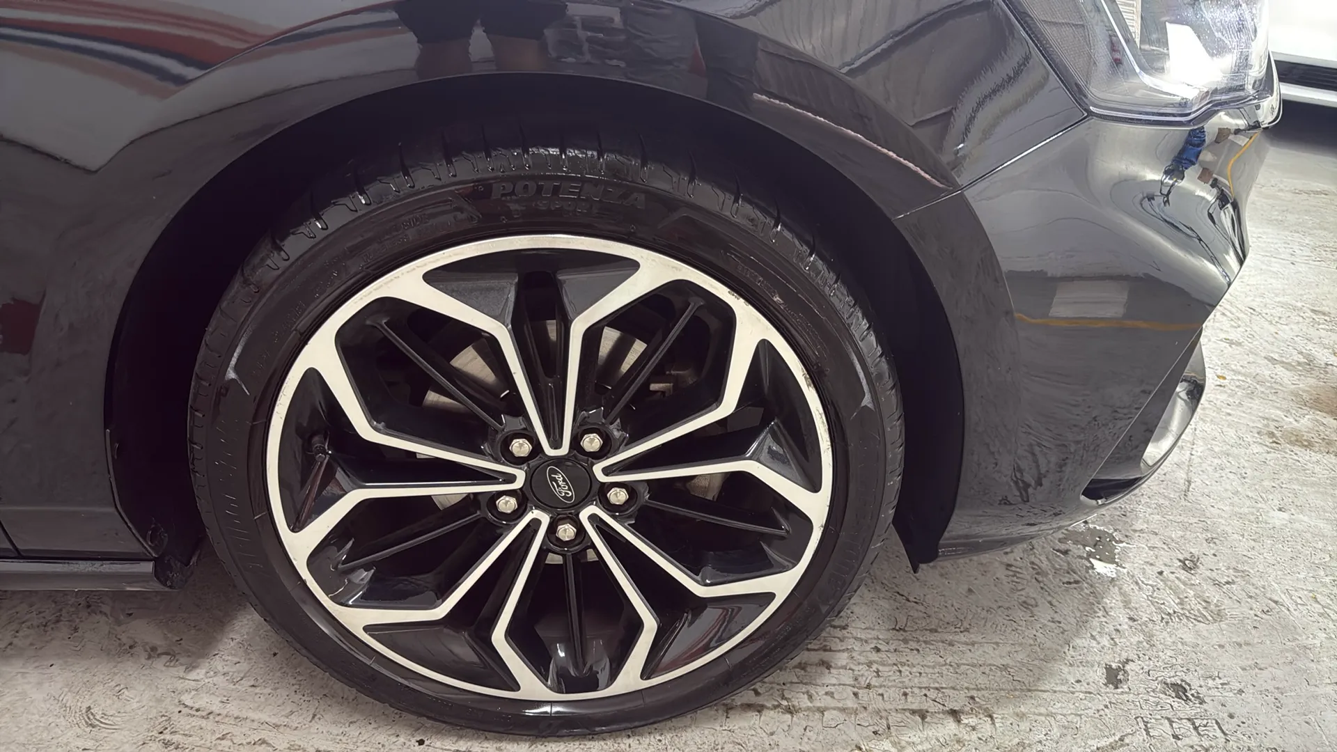 Ford Focus 1.0 EcoBoost MHEV ST-Line - foto 22