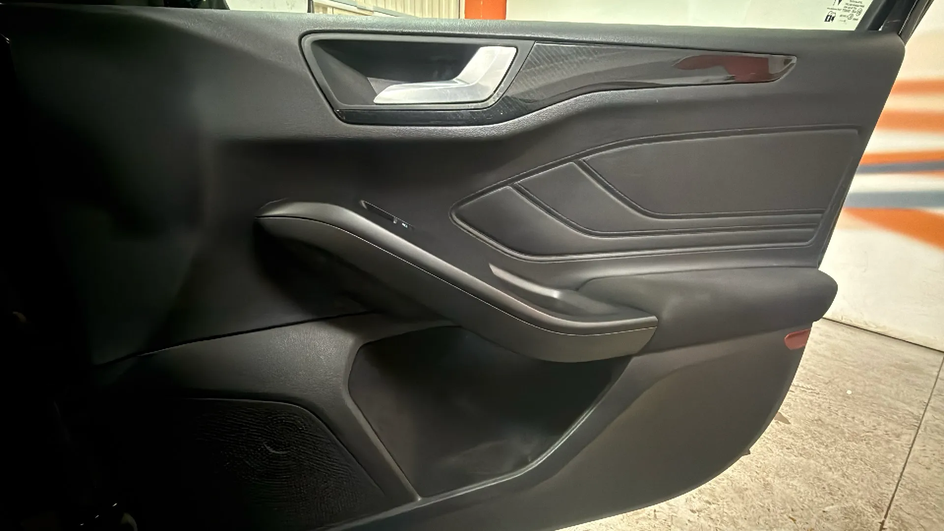Ford Focus 1.0 EcoBoost MHEV ST-Line - foto 11
