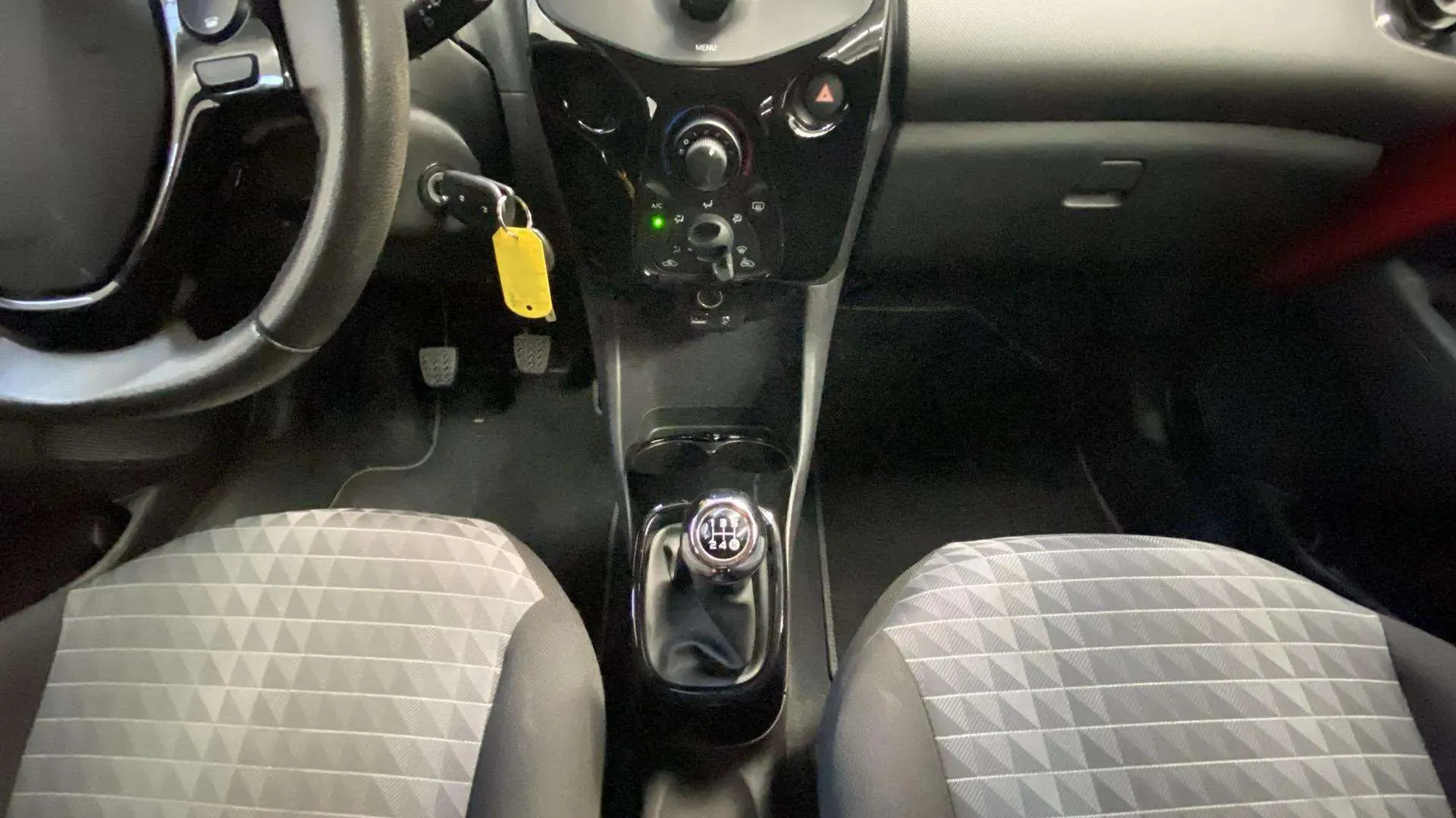Peugeot 108 Active VTi - foto 13