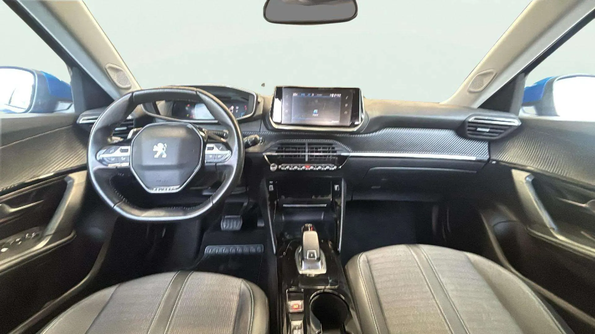 Peugeot 2008 Allure Pack PureTech 130 EAT8 - foto 10