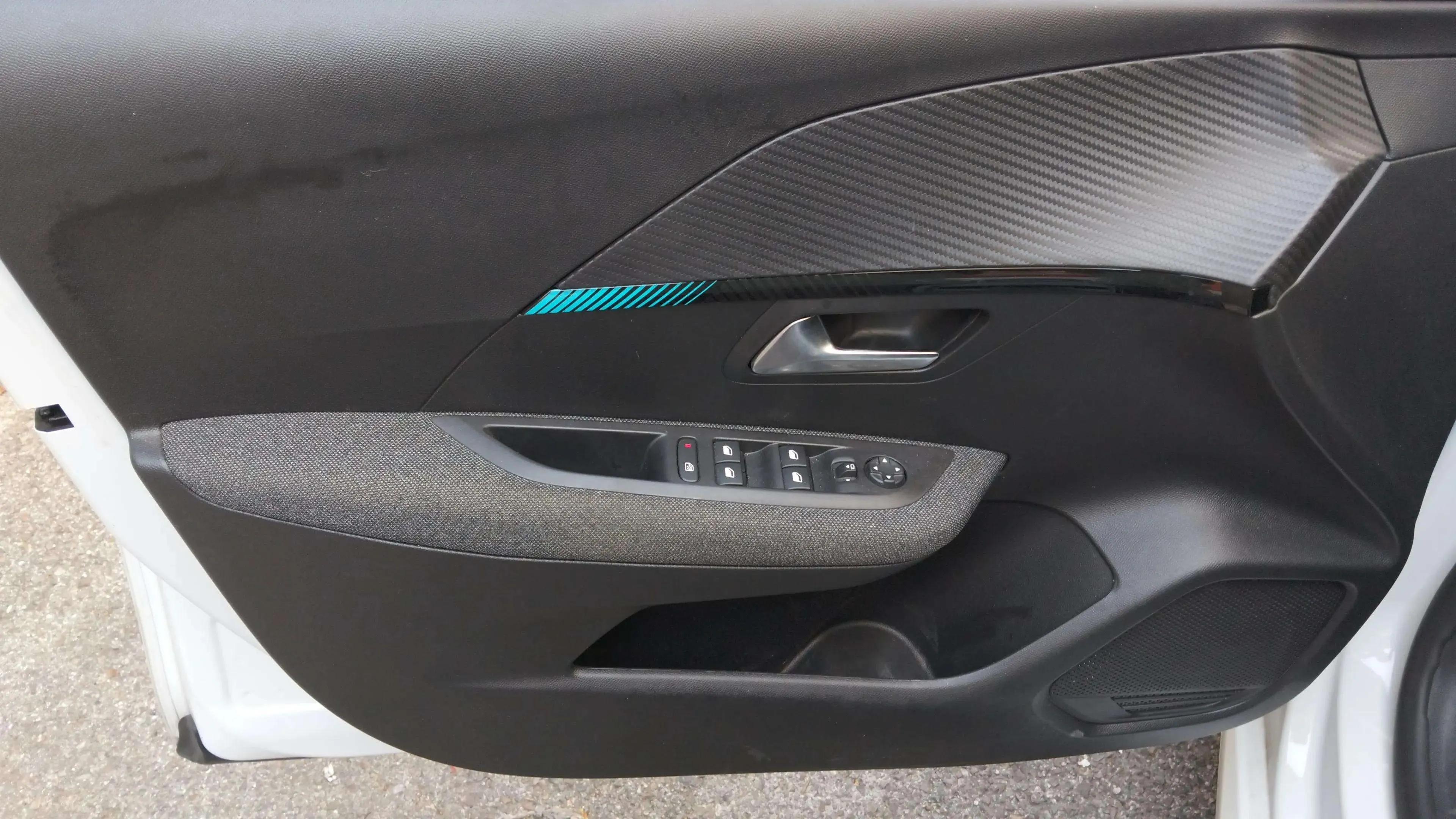 Peugeot 208 PureTech Allure - foto 16
