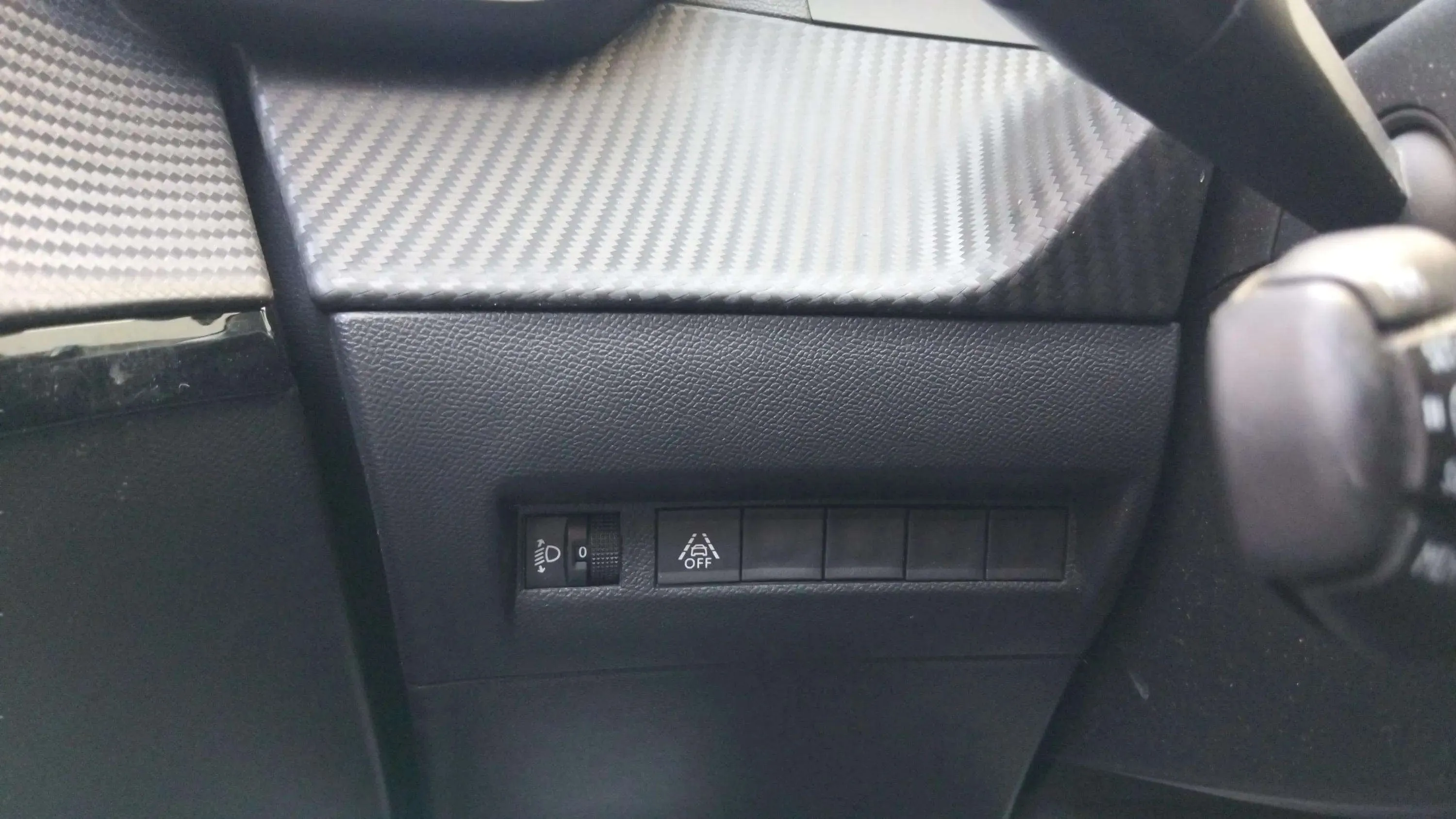 Peugeot 208 PureTech Allure - foto 15