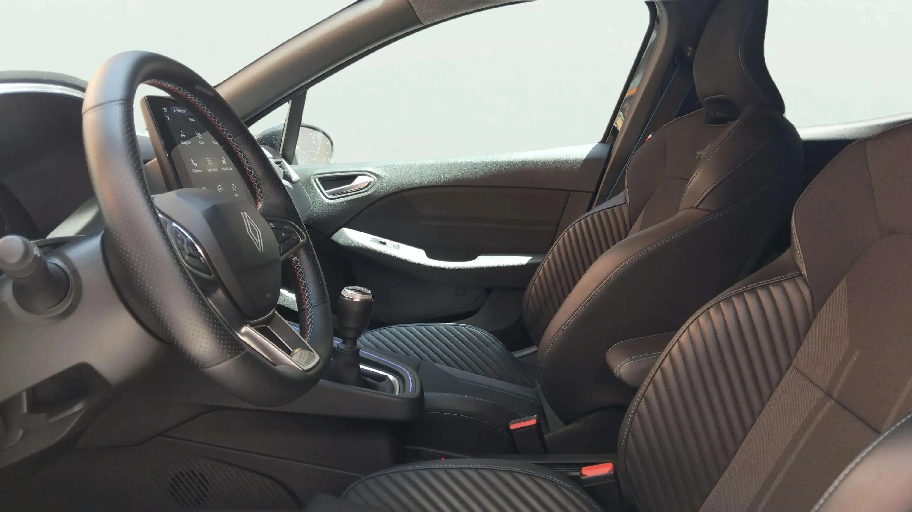 Renault Clio esprit Alpine TCe 90 - foto 12