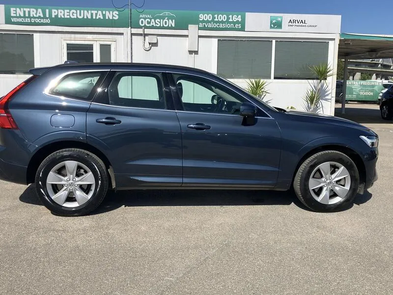 Volvo XC60 2.0 B4 D Momentum Pro - foto 7