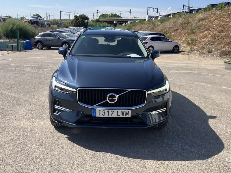 Volvo XC60 2.0 B4 D Momentum Pro - foto 9
