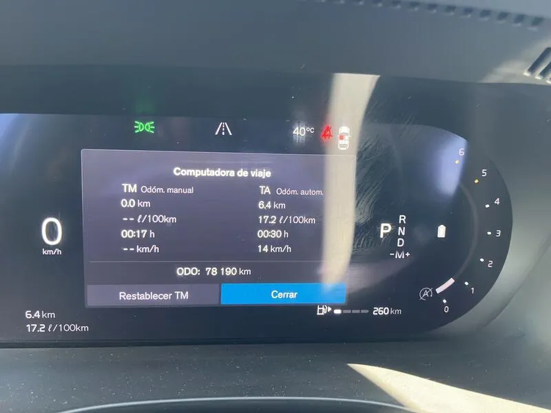 Volvo XC60 2.0 B4 D Momentum Pro - foto 37