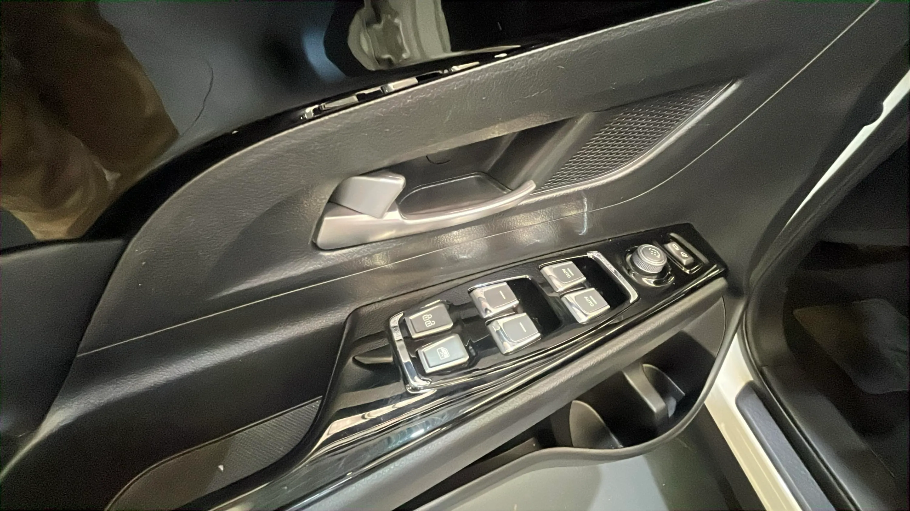 SsangYong Korando G15T Urban Plus - foto 17