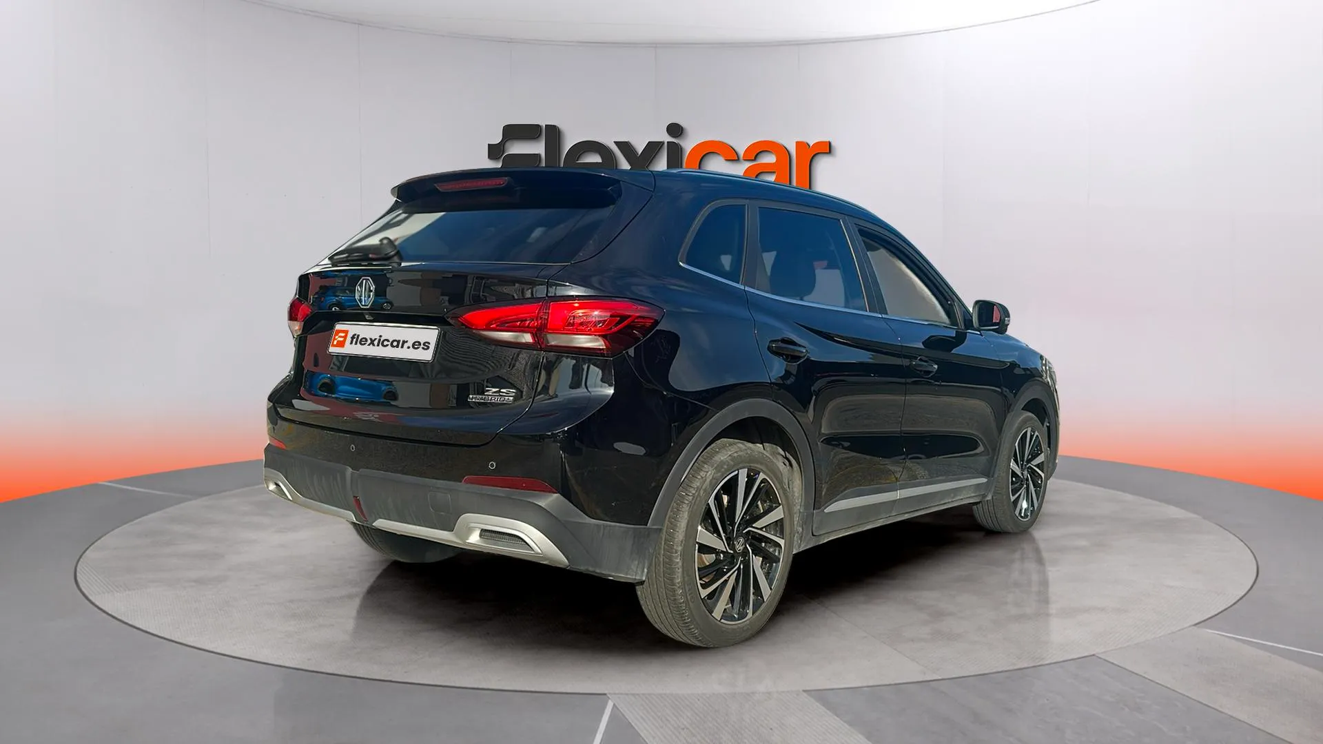 MG ZS Hybrid+ Luxury - foto 6