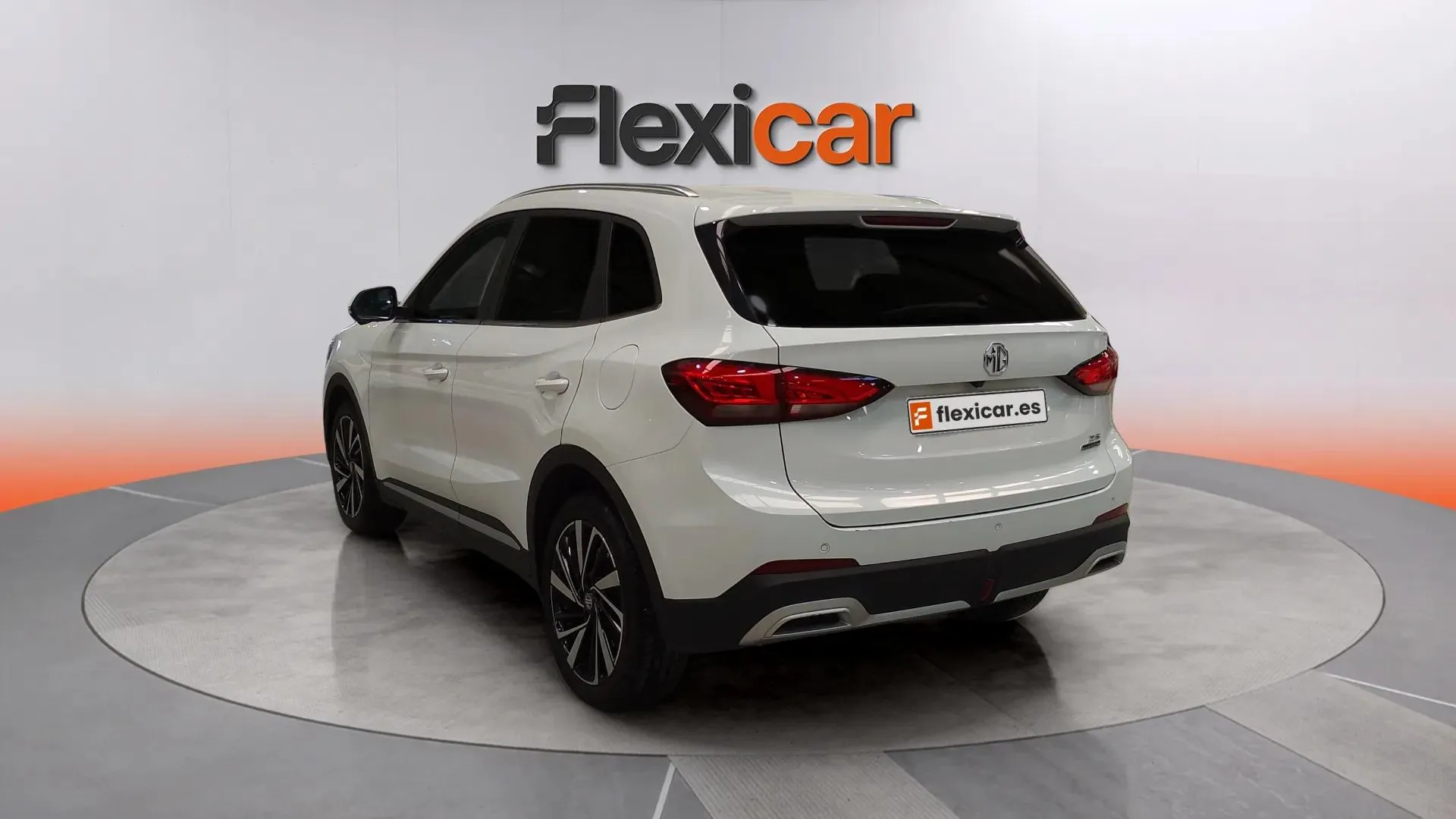 MG ZS Hybrid+ Luxury - foto 7