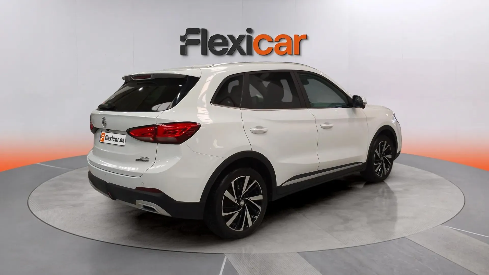 MG ZS Hybrid+ Luxury - foto 4