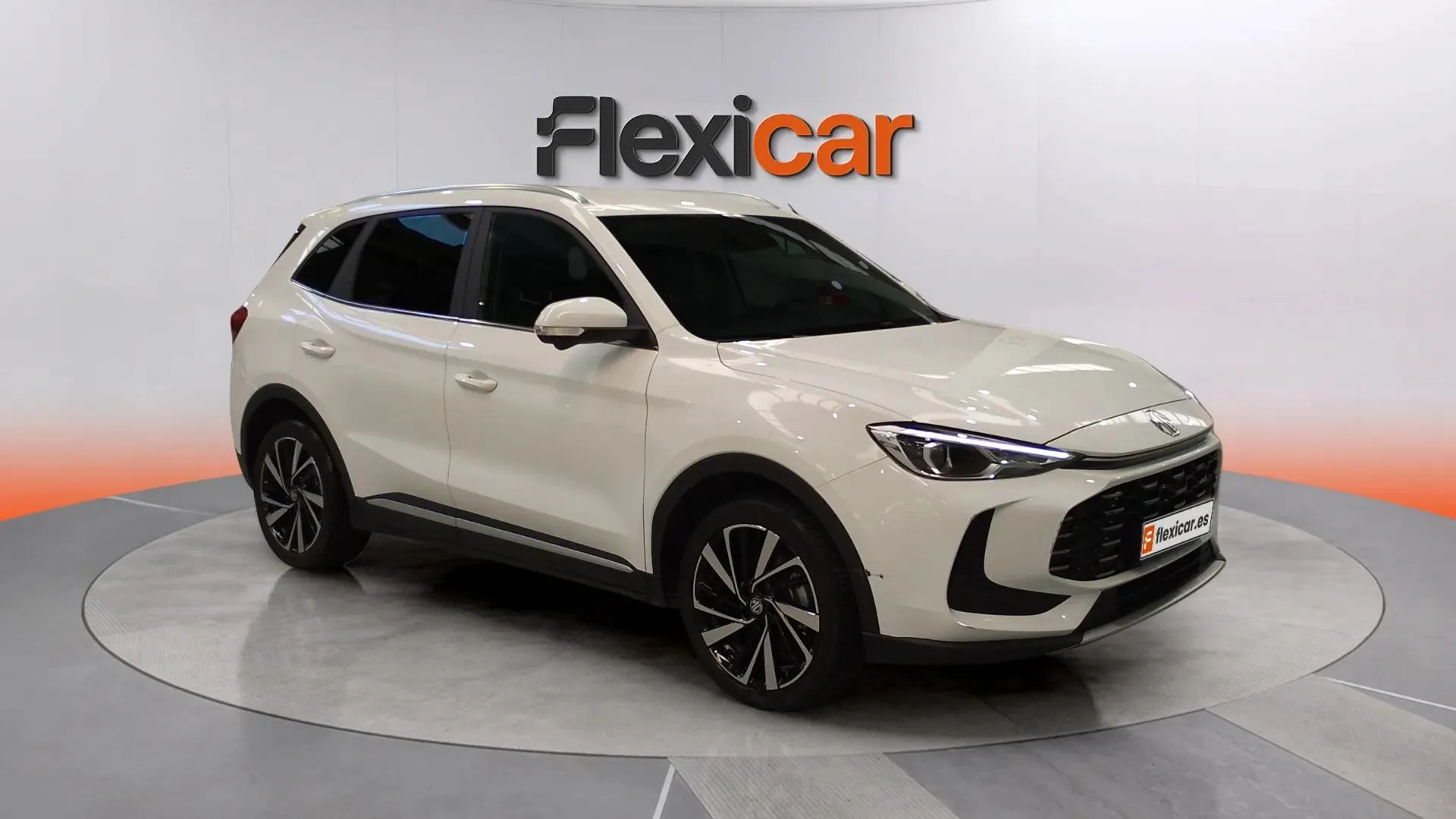 MG ZS Hybrid+ Luxury - foto 2