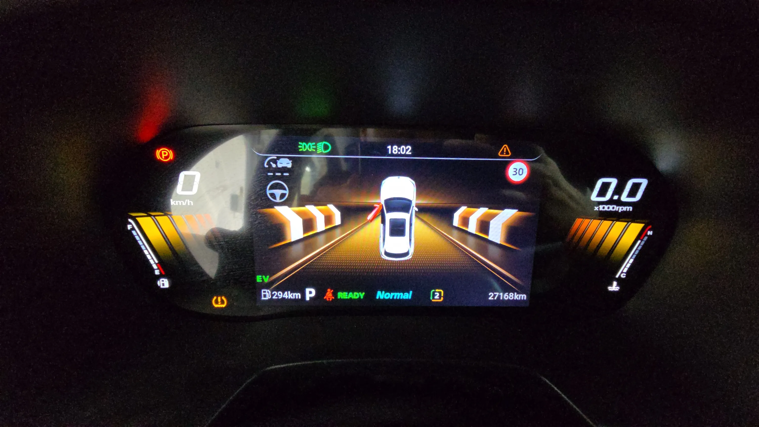 MG ZS Hybrid+ Standard - foto 15
