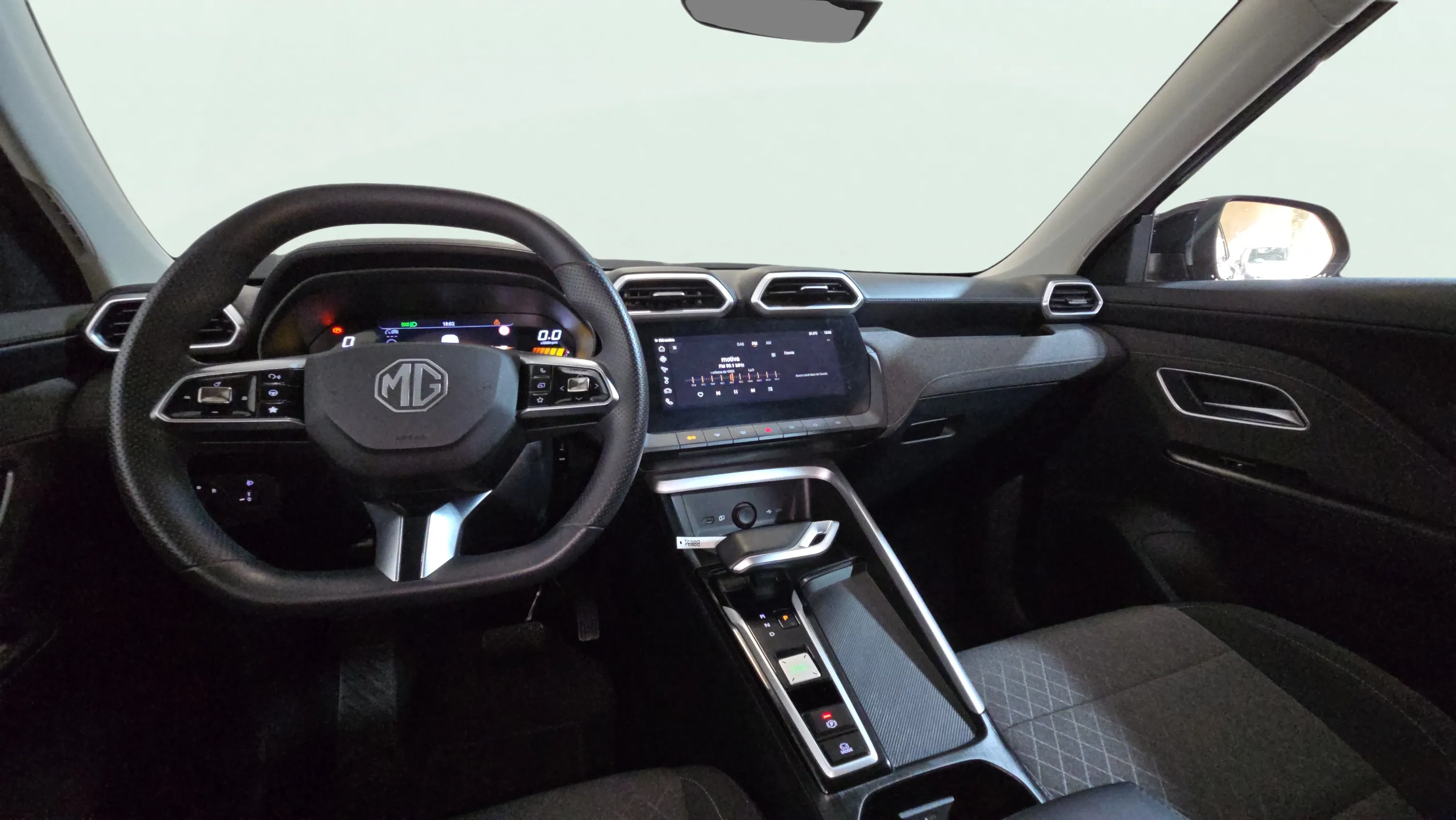 MG ZS Hybrid+ Standard - foto 10