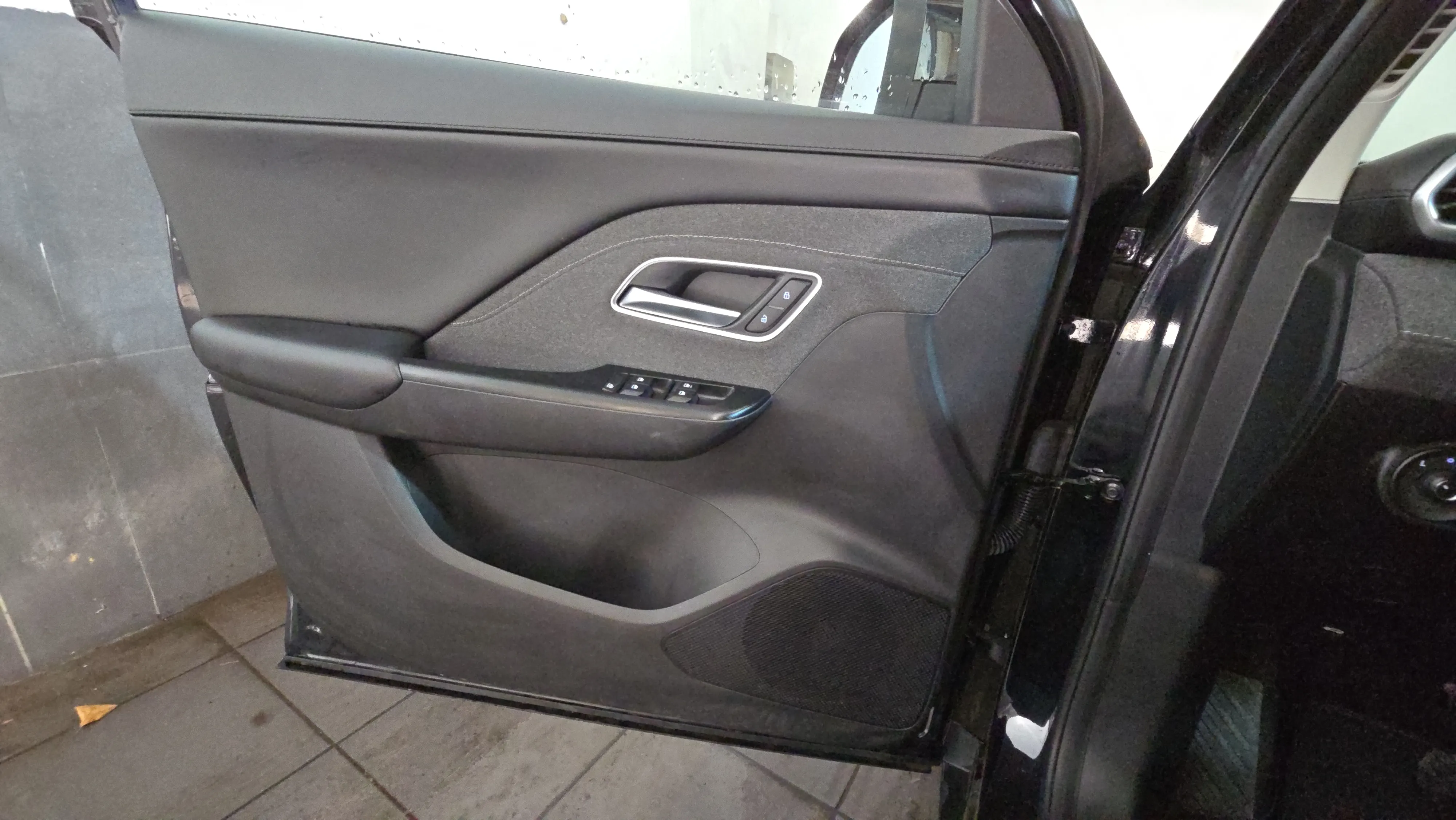 MG ZS Hybrid+ Standard - foto 17