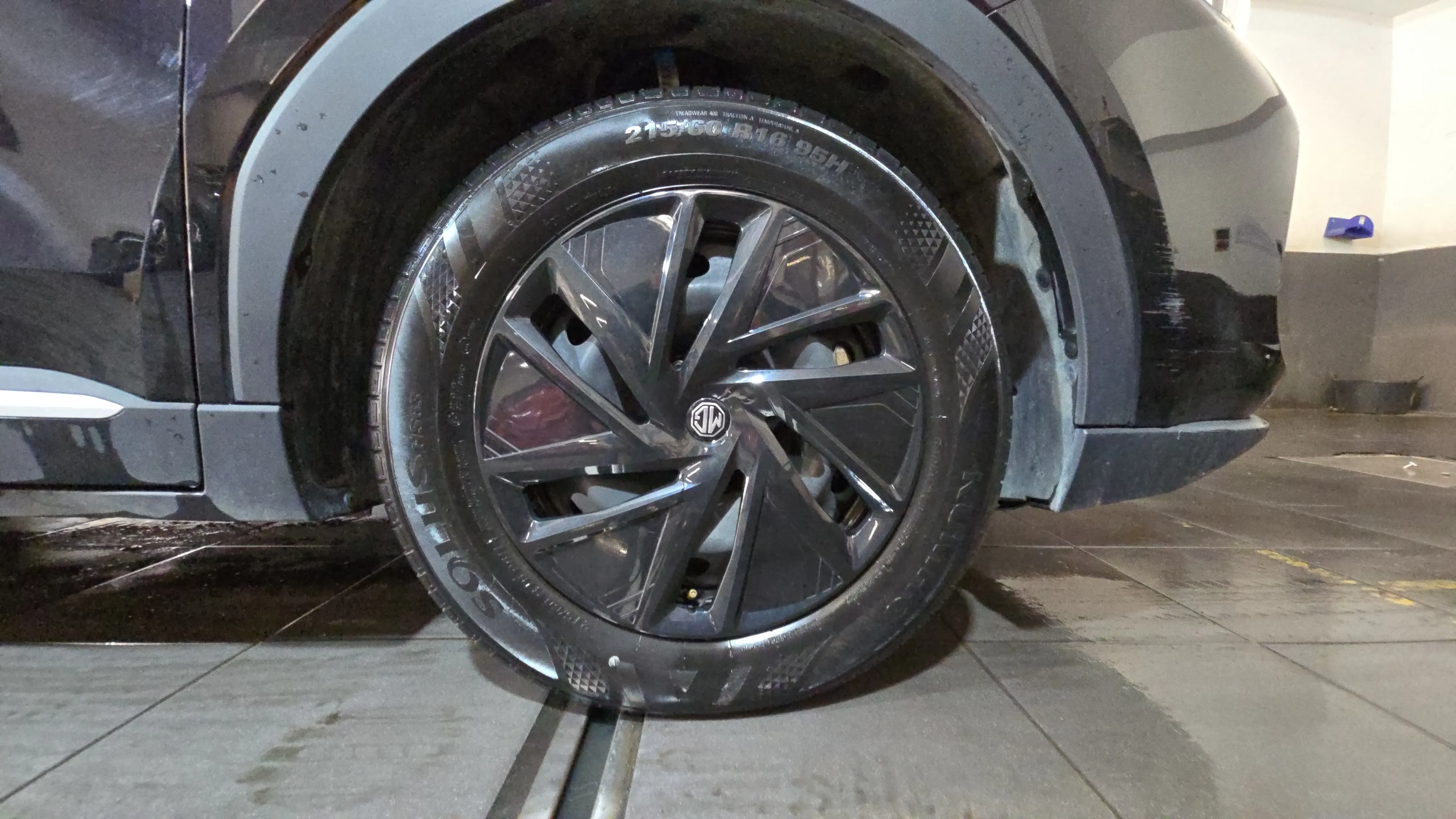 MG ZS Hybrid+ Standard - foto 23