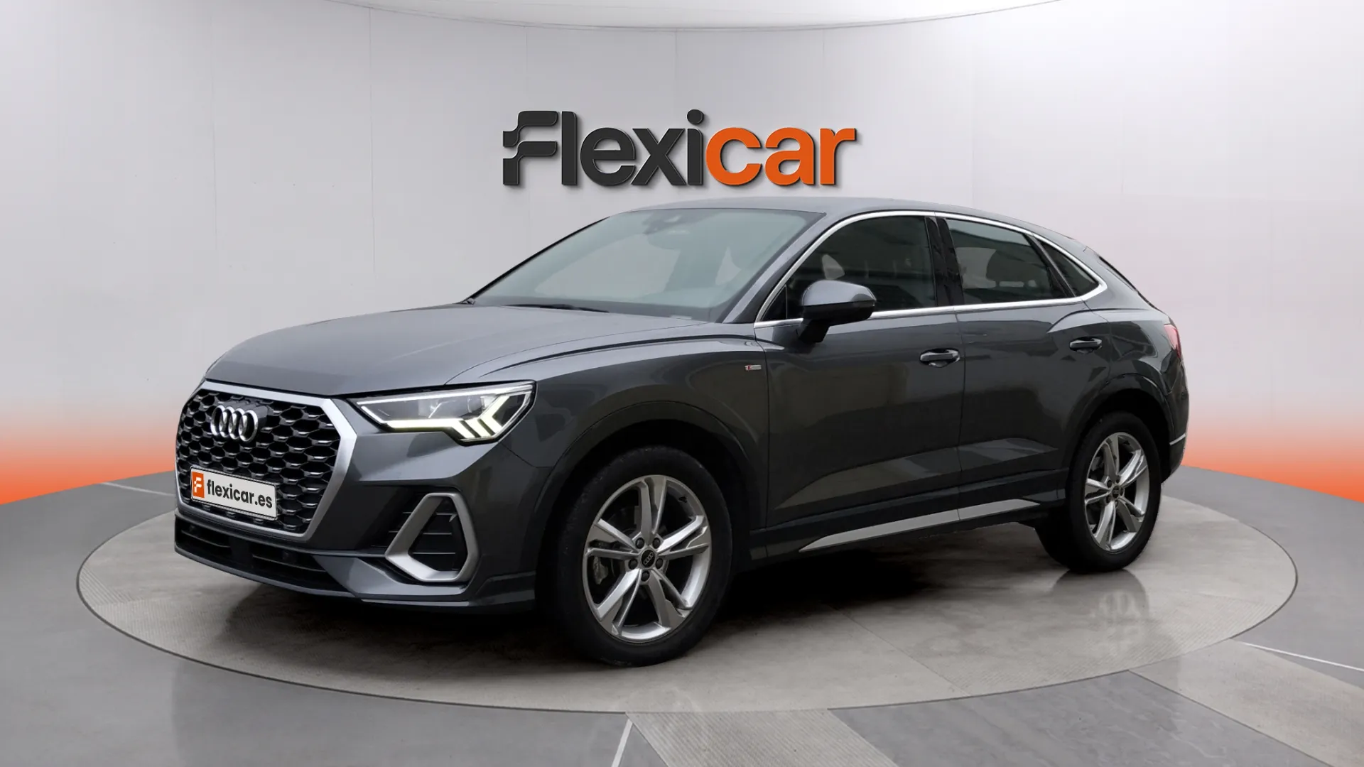 Audi Q3 S line 35 TDI - foto 6