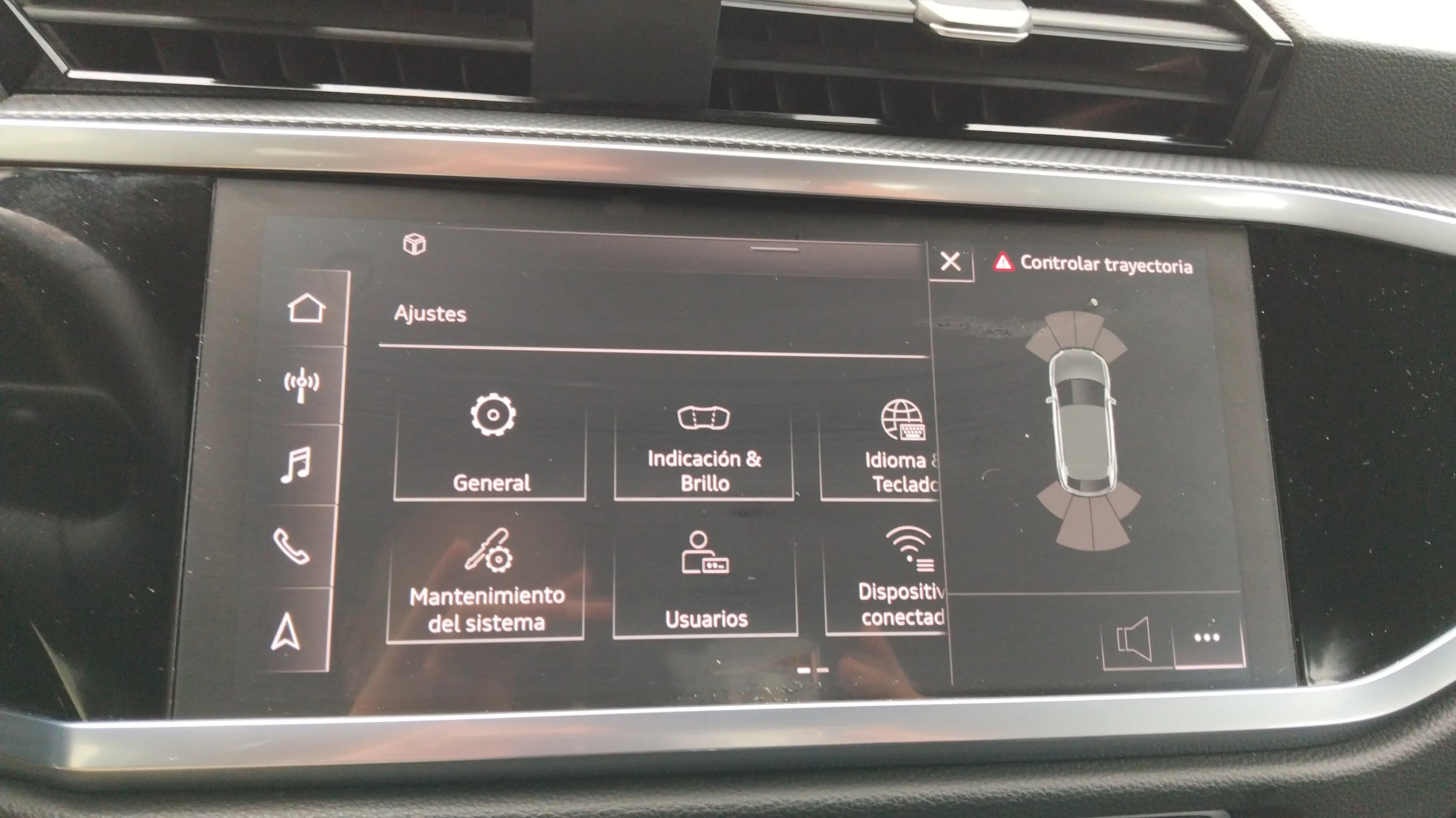 Audi Q3 S line 35 TDI - foto 16