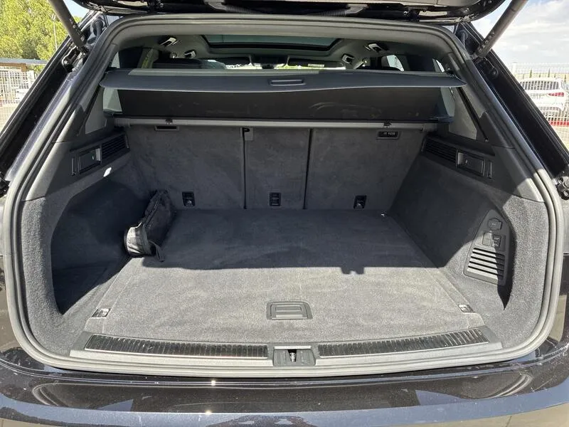 Volkswagen Touareg 3.0 V6 TSI R - foto 17