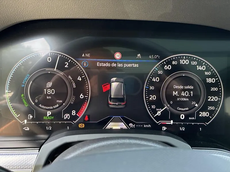 Volkswagen Touareg 3.0 V6 TSI R - foto 33
