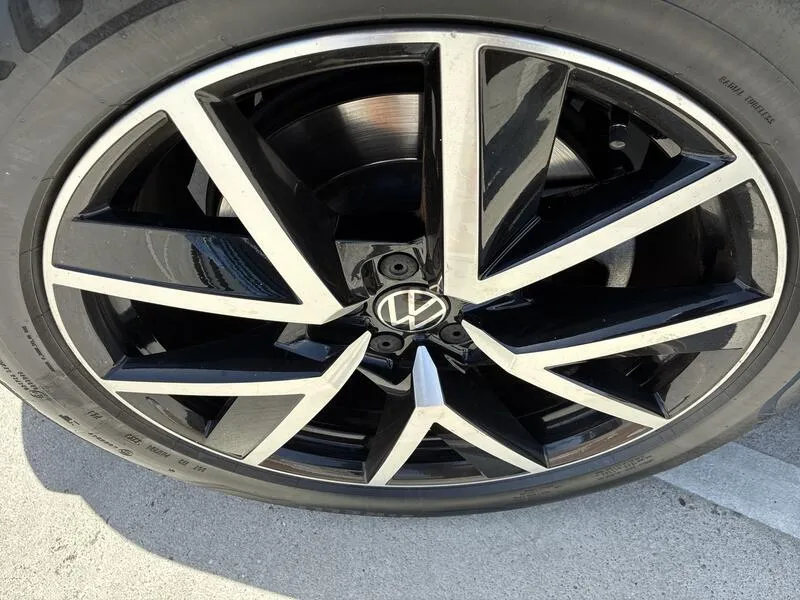Volkswagen Touareg 3.0 V6 TSI R - foto 13