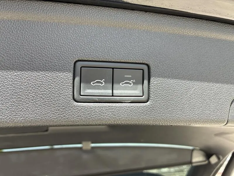 Volkswagen Touareg 3.0 V6 TSI R - foto 19