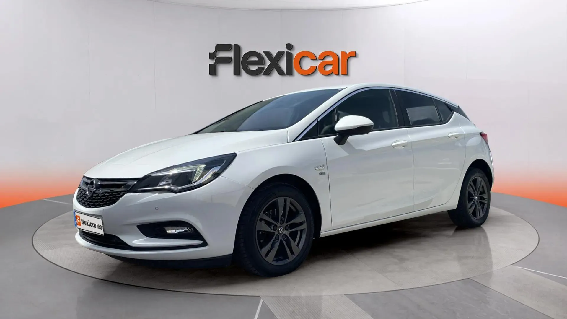 Opel Astra 1.6 CDTi Dynamic - foto 3