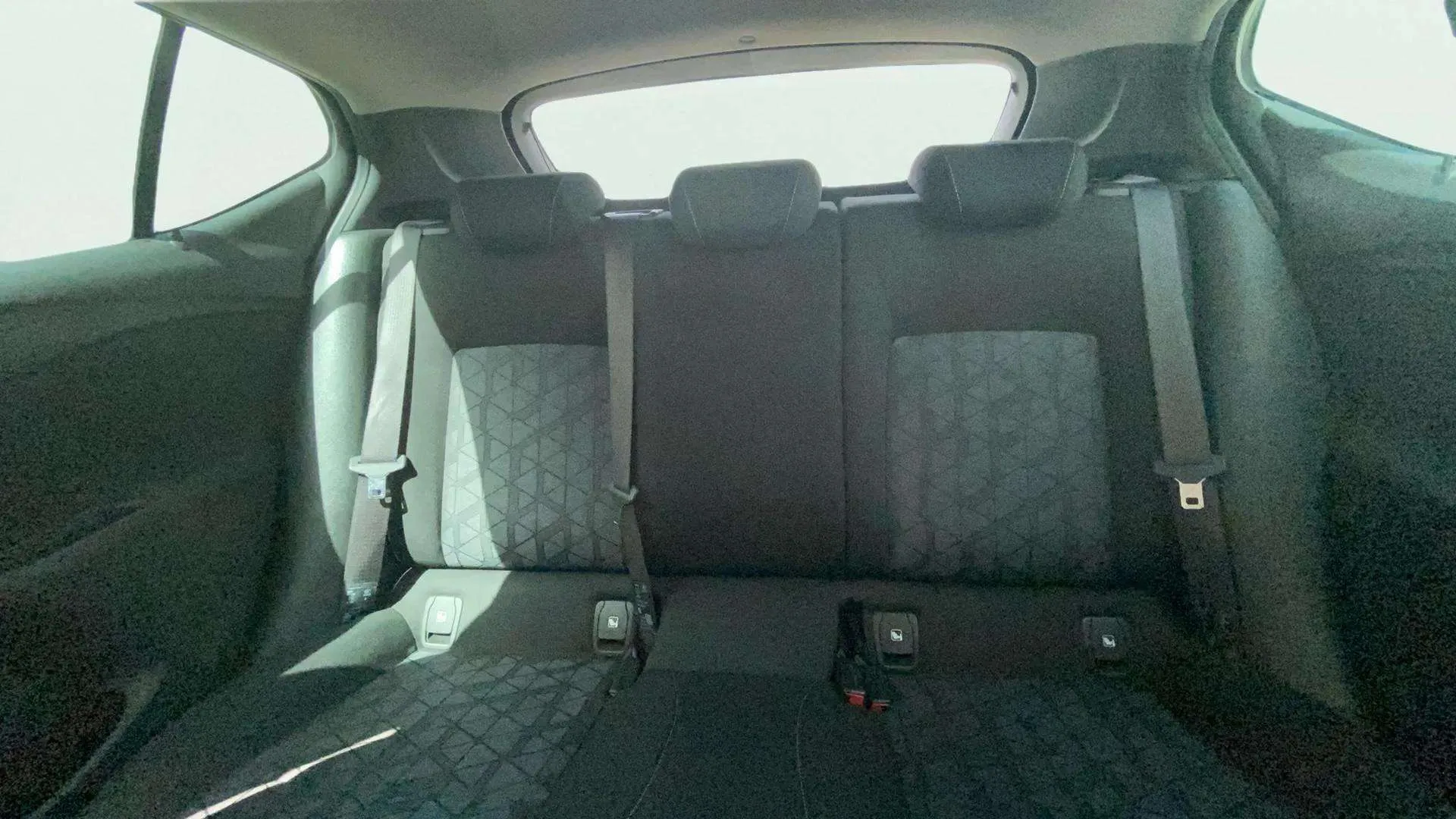Opel Astra 1.6 CDTi Dynamic - foto 16