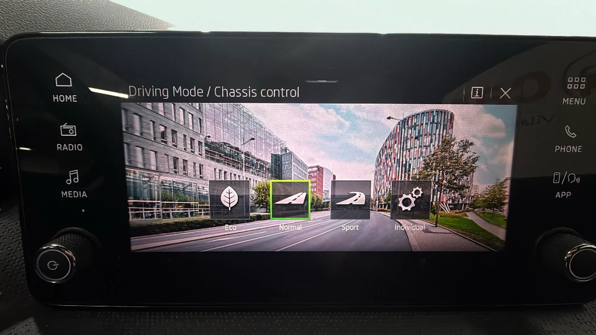 Škoda Scala 1.5 TSI DSG Monte Carlo - foto 21