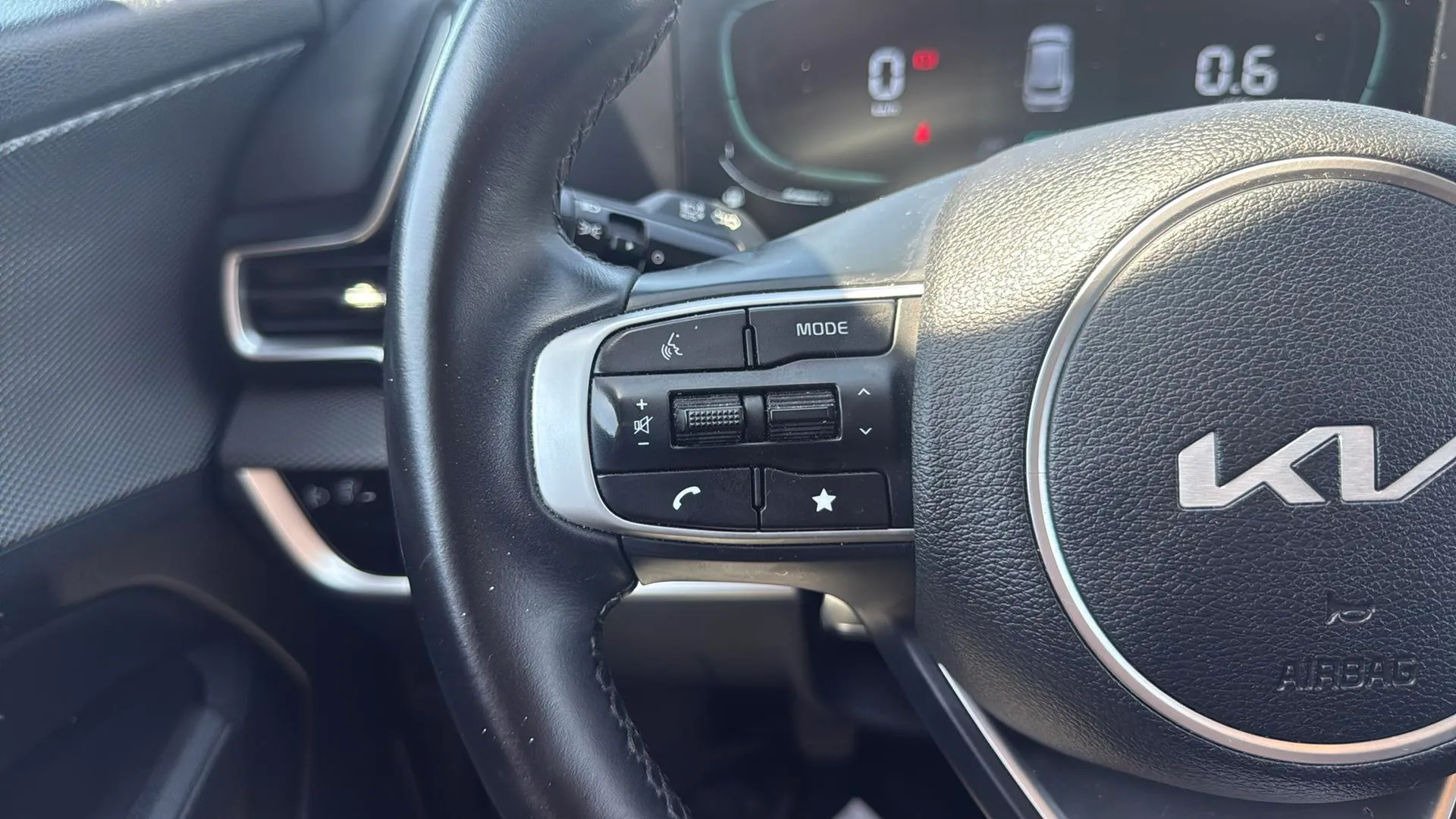 Kia Sportage 1.6 T-GDi Concept 4x2 - foto 7