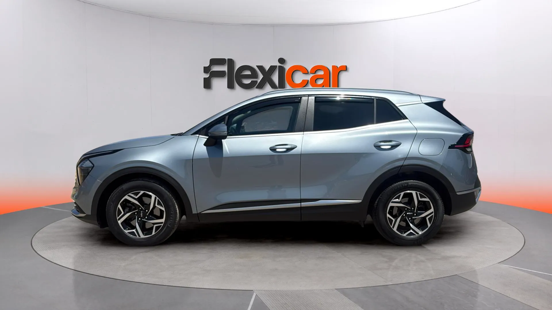 Kia Sportage 1.6 T-GDi Concept 4x2 - foto 3