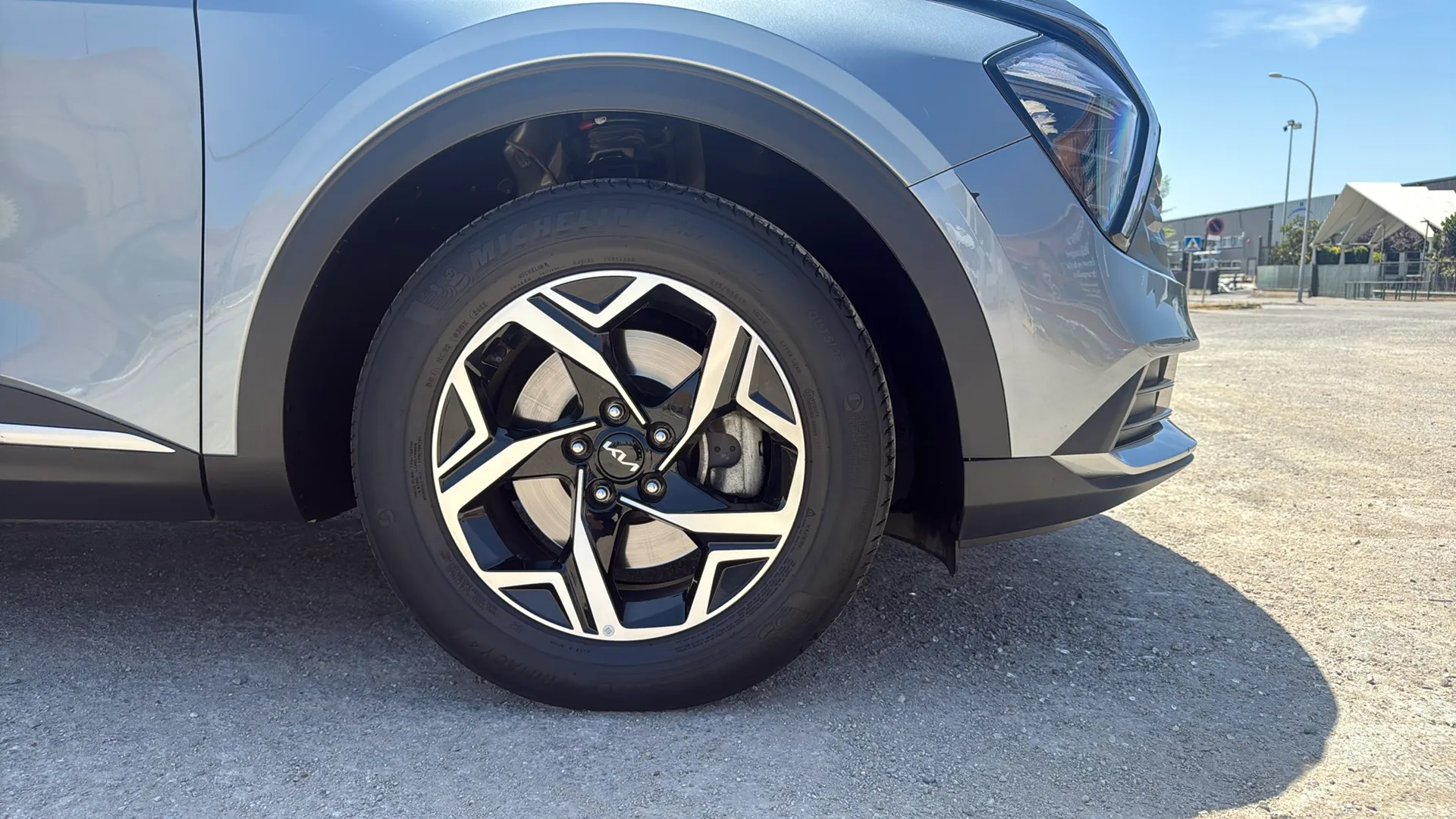 Kia Sportage 1.6 T-GDi Concept 4x2 - foto 17