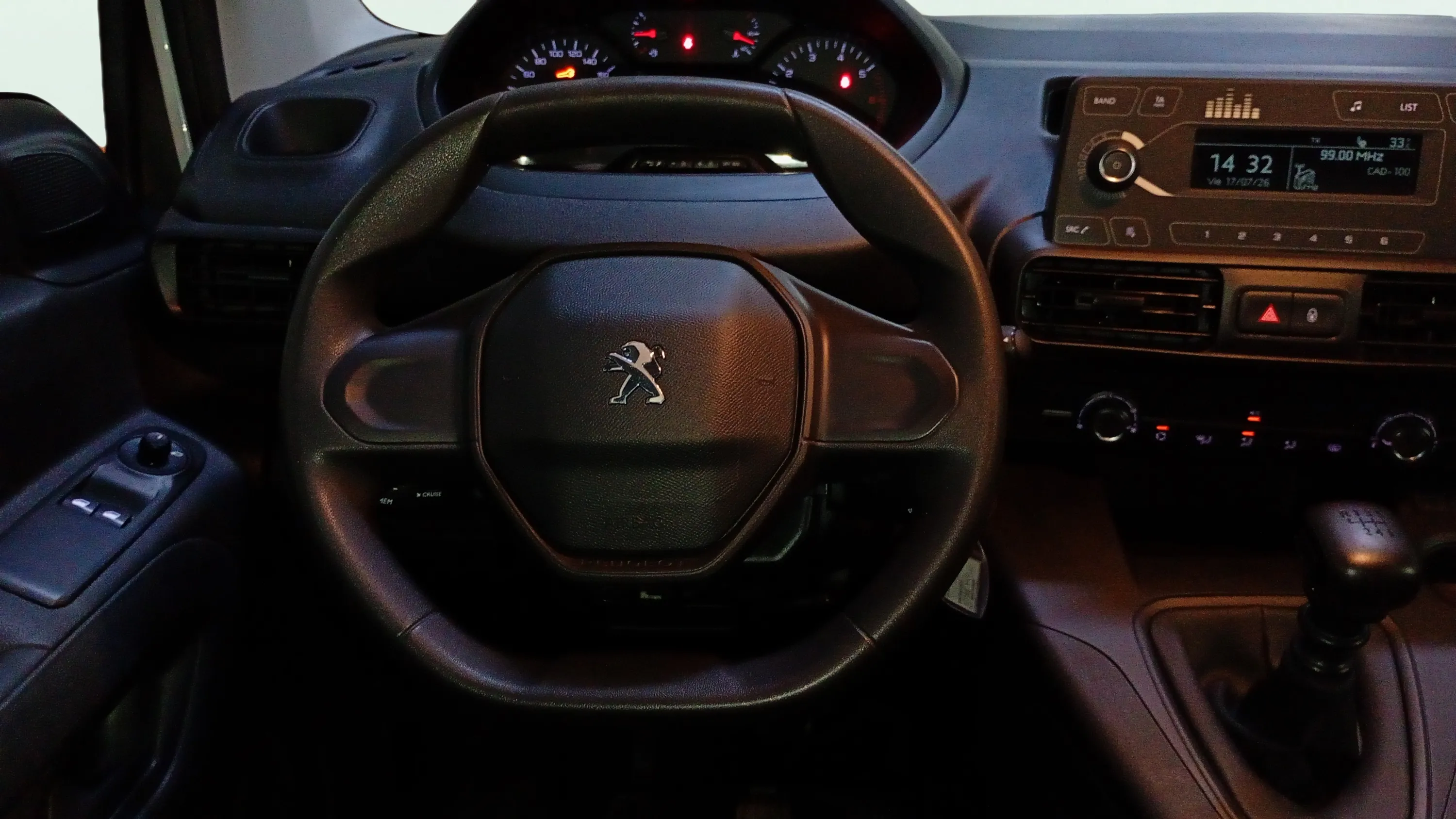 Peugeot Rifter Allure Standard BlueHDi - foto 12