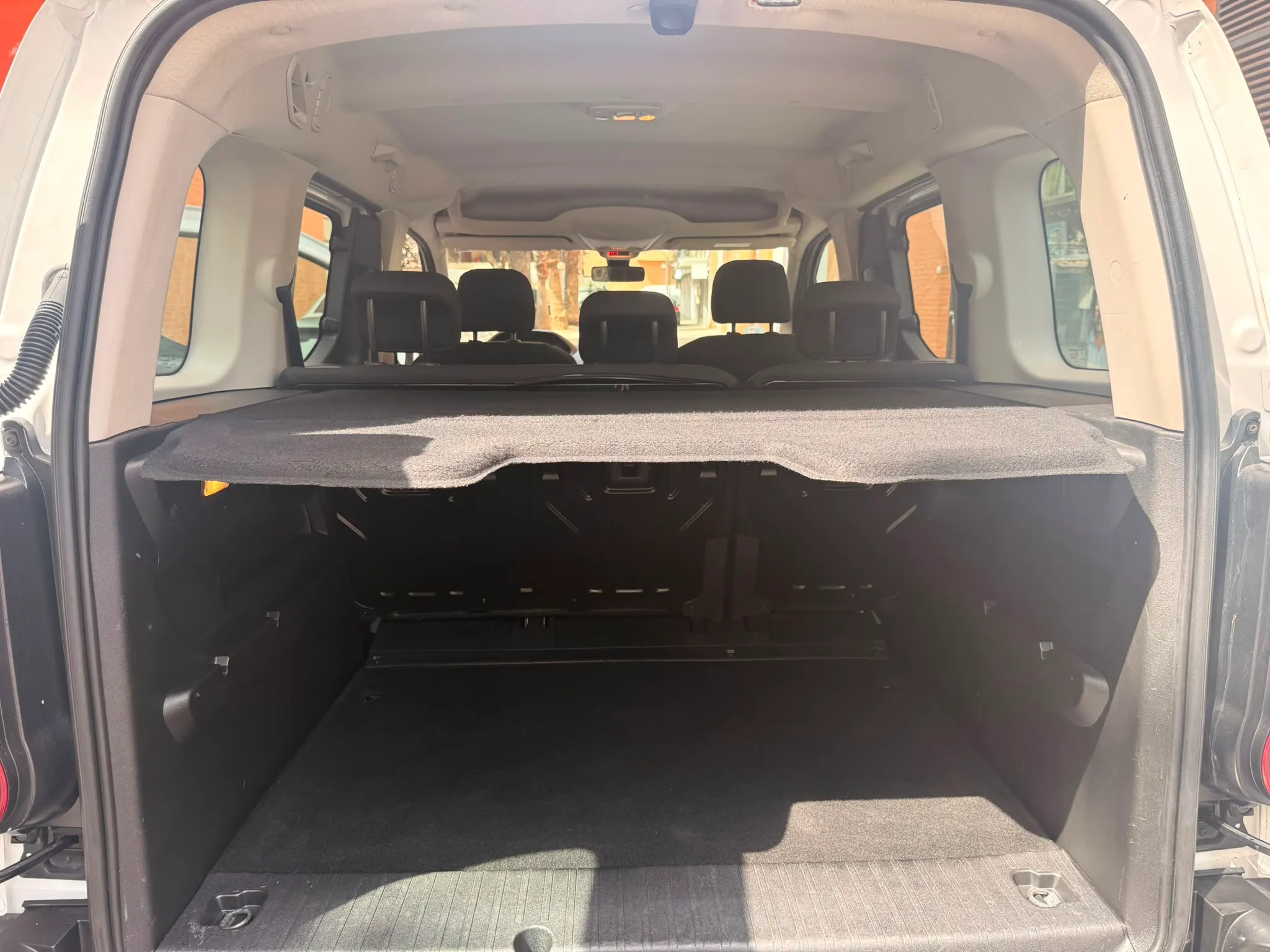 Peugeot Rifter Allure Standard BlueHDi - foto 15