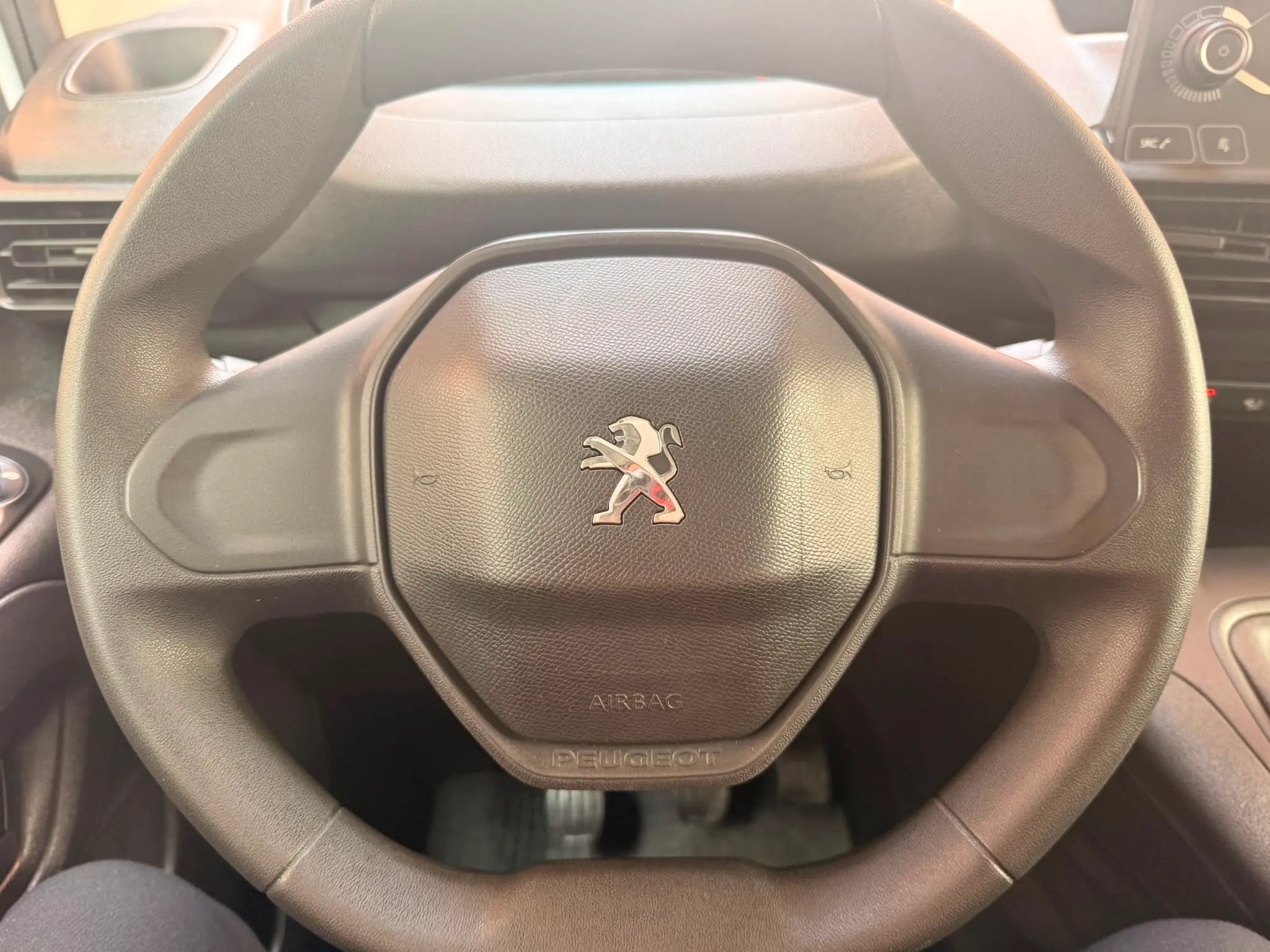 Peugeot Rifter Allure Standard BlueHDi - foto 10