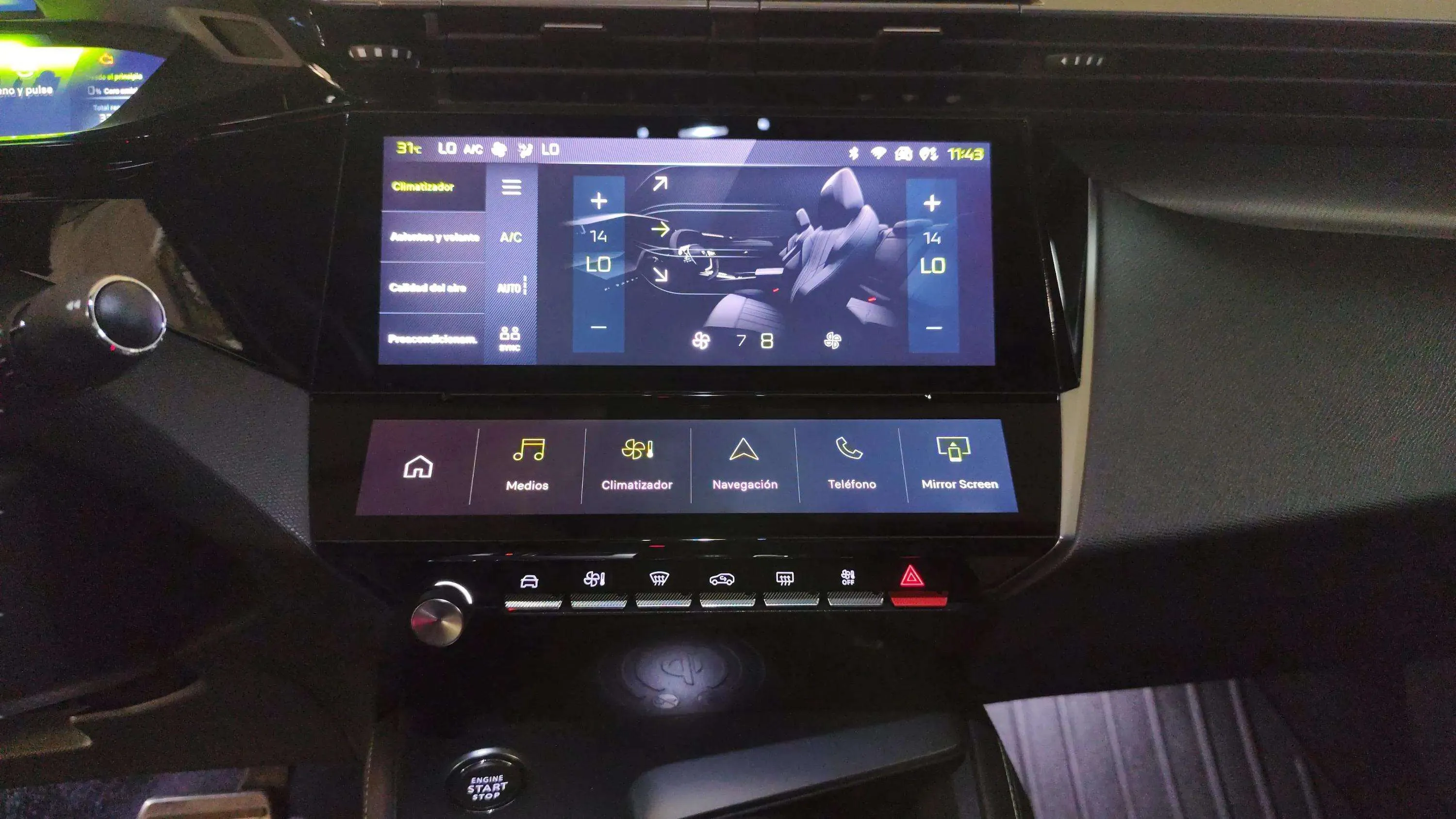 Peugeot 408 GT PHEV 180 e-EAT8 - foto 16