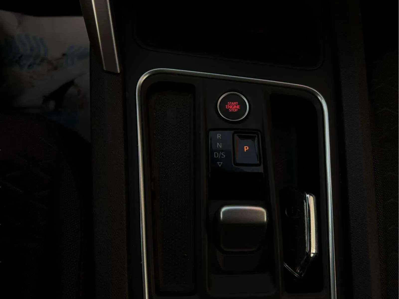 SEAT León 1.5 eTSI DSG-7 FR - foto 14