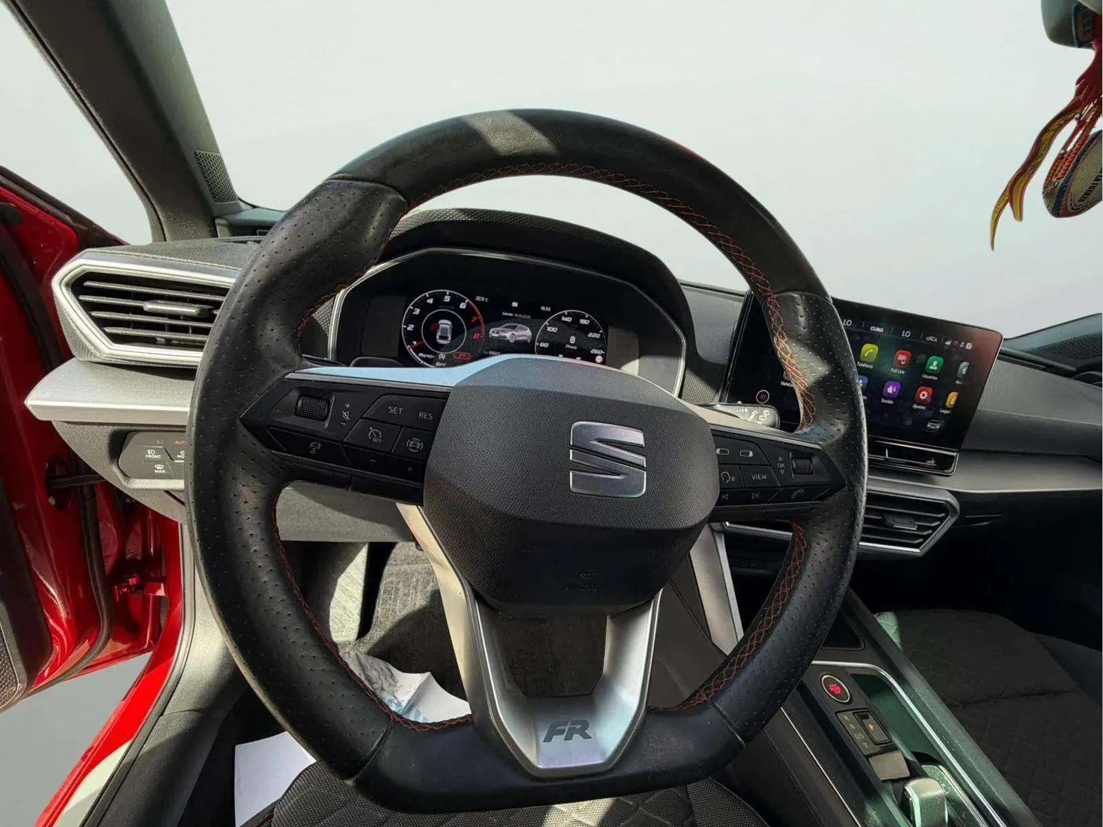 SEAT León 1.5 eTSI DSG-7 FR - foto 10