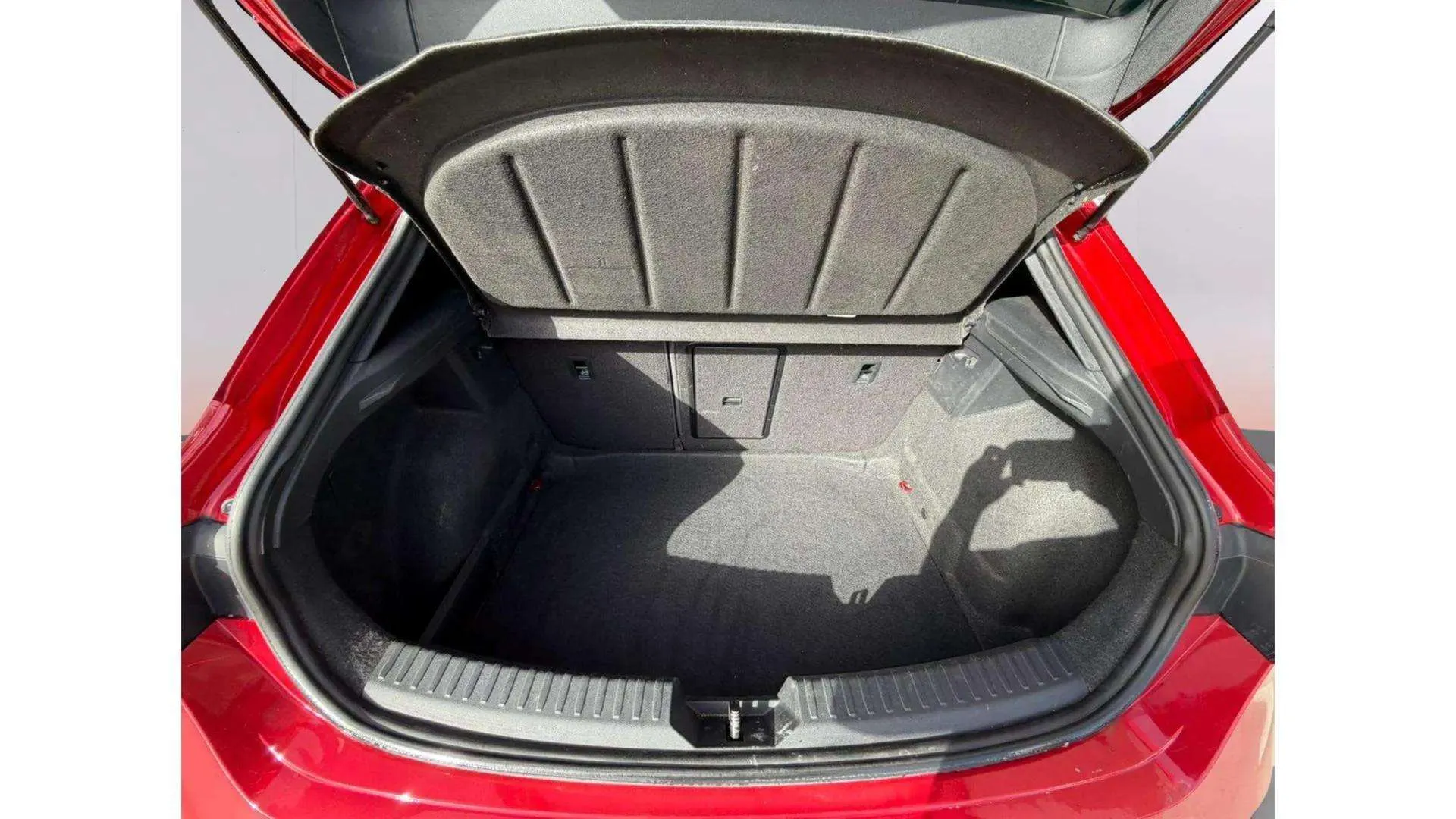 SEAT León 1.5 eTSI DSG-7 FR - foto 15