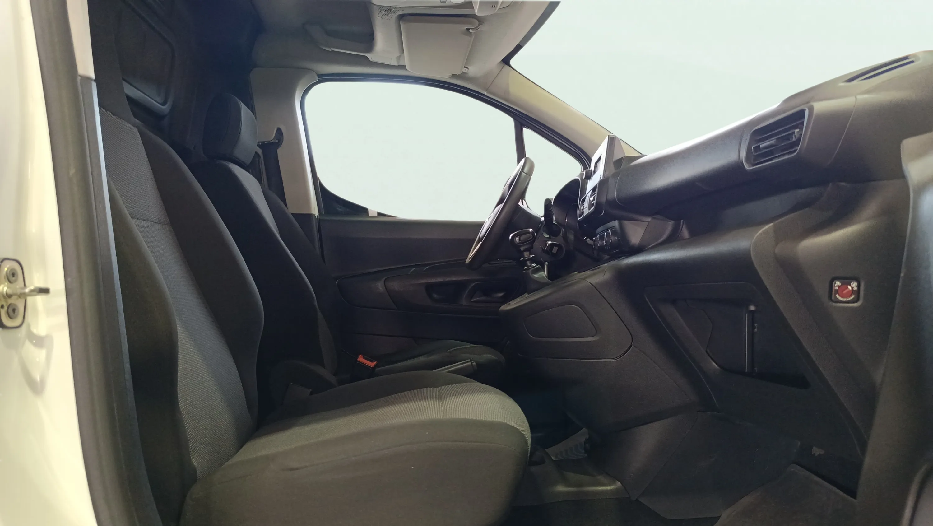 Opel Combo 1.5 TD Edition L - foto 29