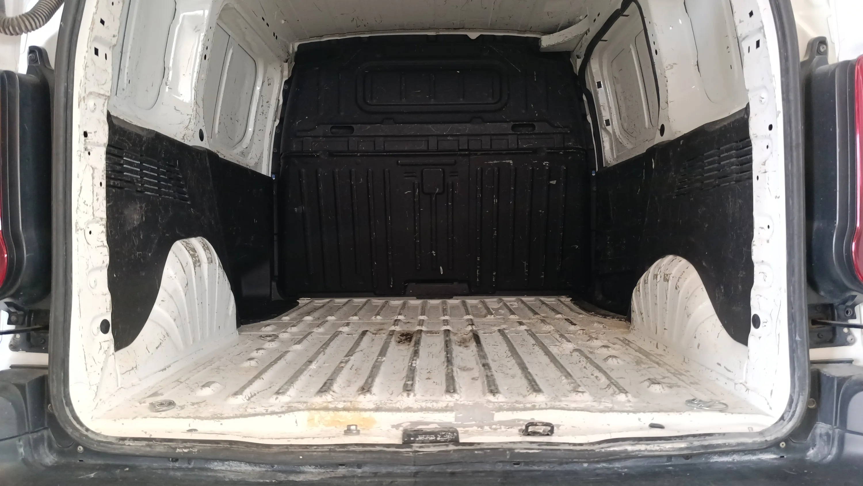 Opel Combo 1.5 TD Edition L - foto 33