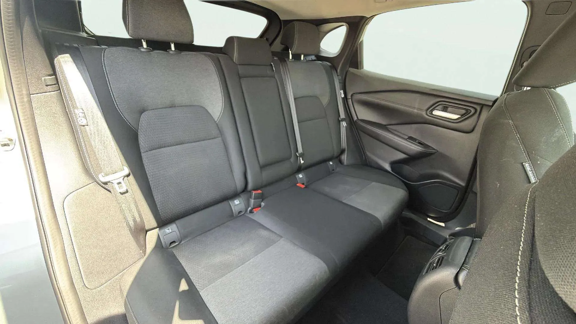 Nissan Qashqai DIG-T Xtronic N-Connecta - foto 15