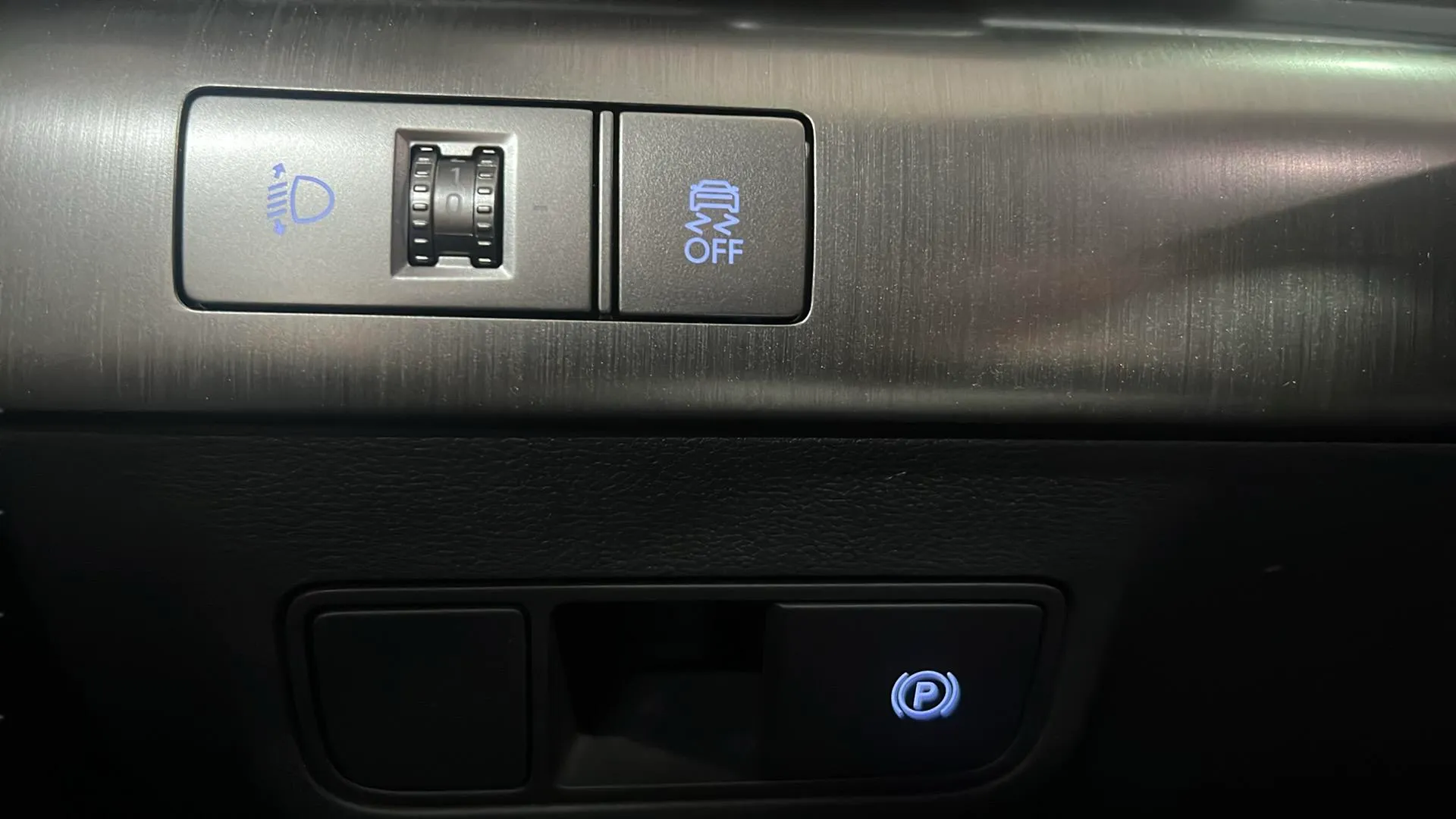 Hyundai Kona EV 65kWh Black Line - foto 16