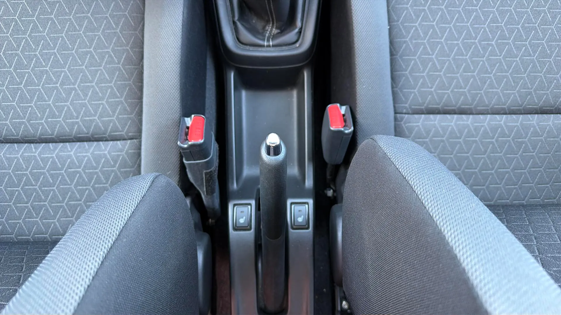 Suzuki Swift 1.2 S2 Mild Hybrid 4WD - foto 24